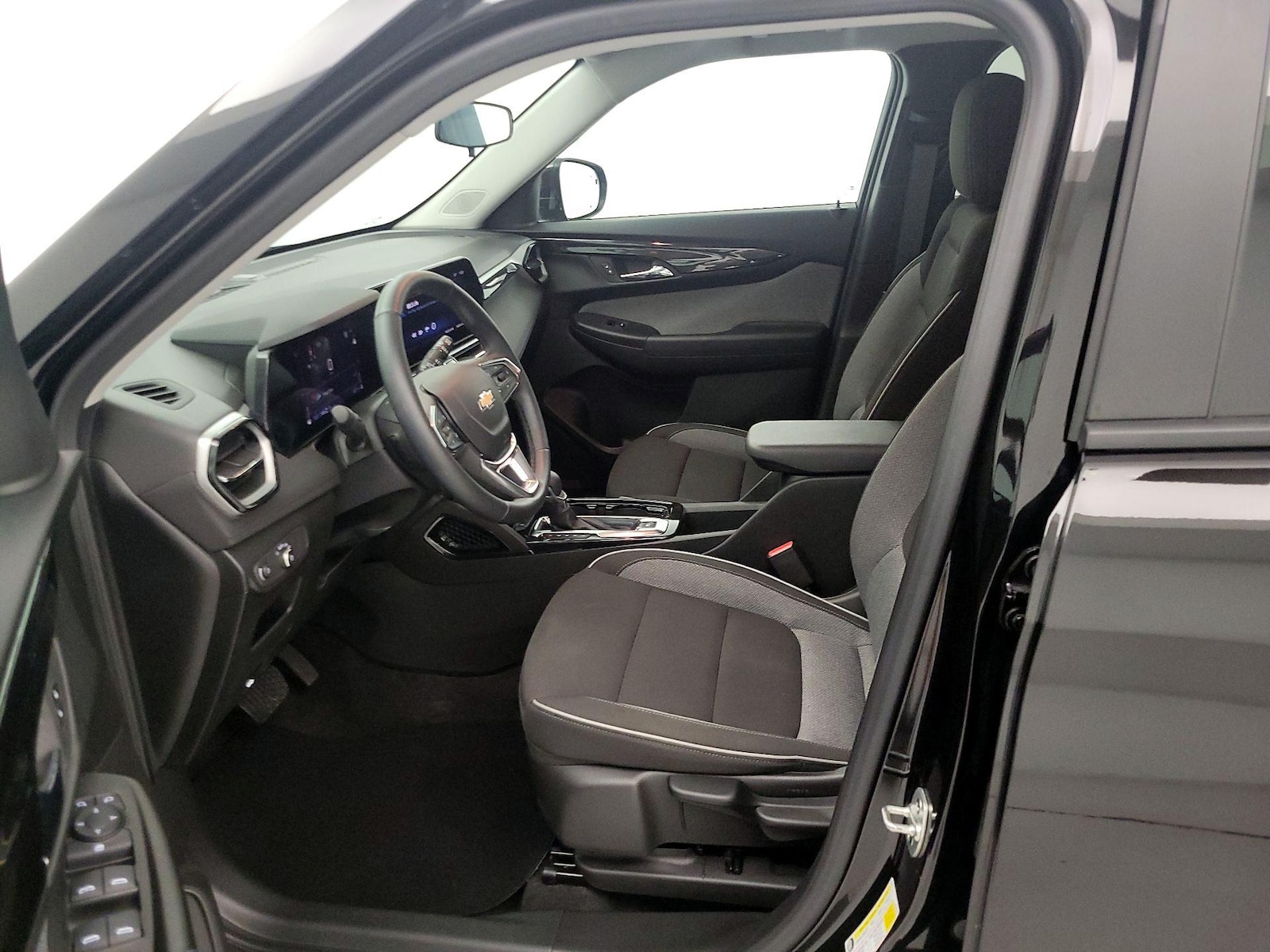 2024 Chevrolet TrailBlazer LT - Photo 12