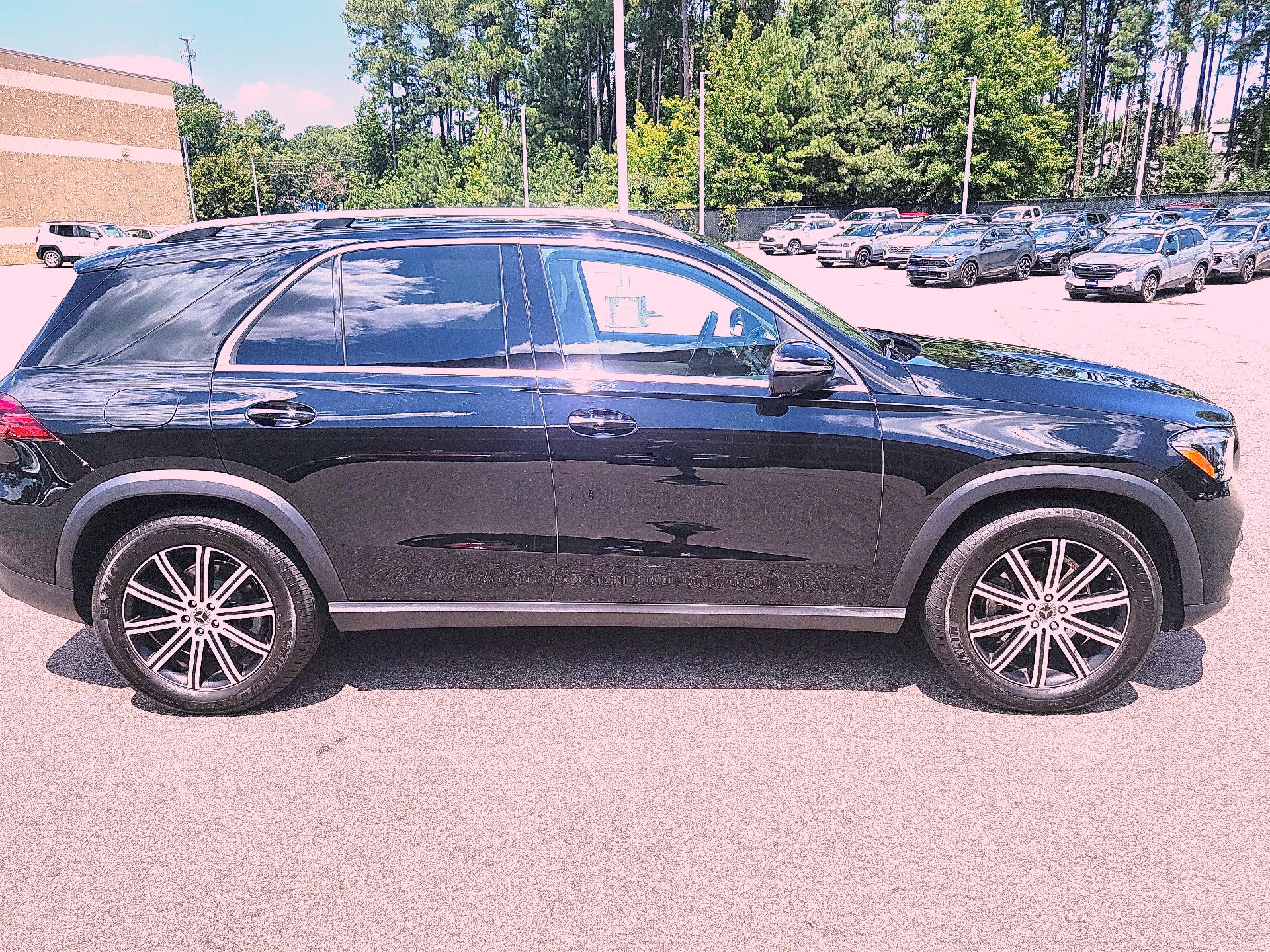 Thumbnail: 2024 Mercedes-Benz GLE - 4