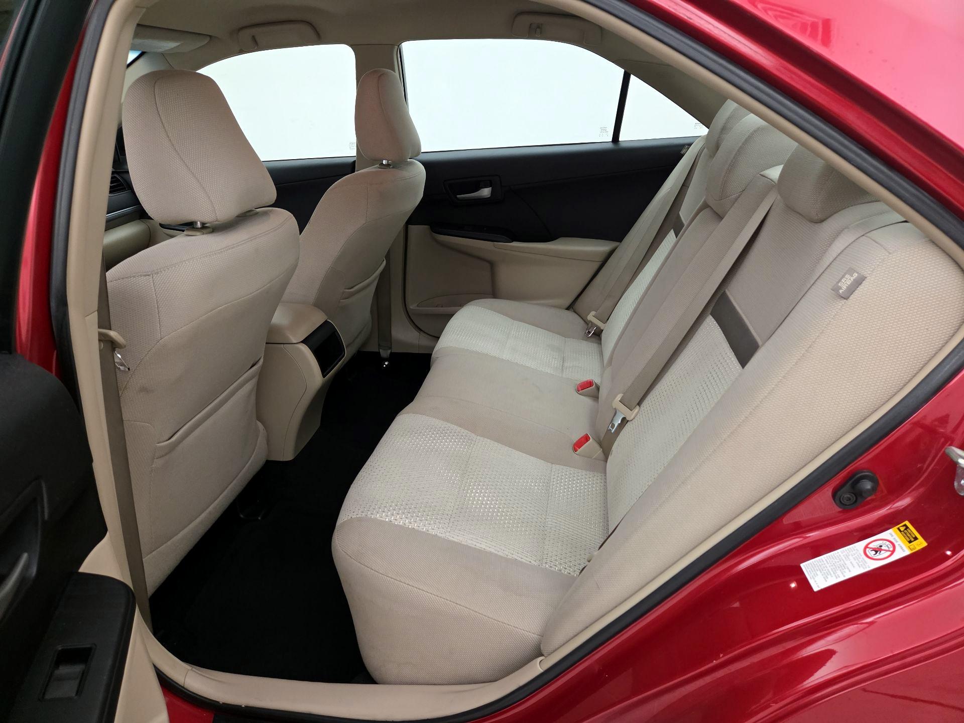 Thumbnail: 2014 Toyota Camry - 18