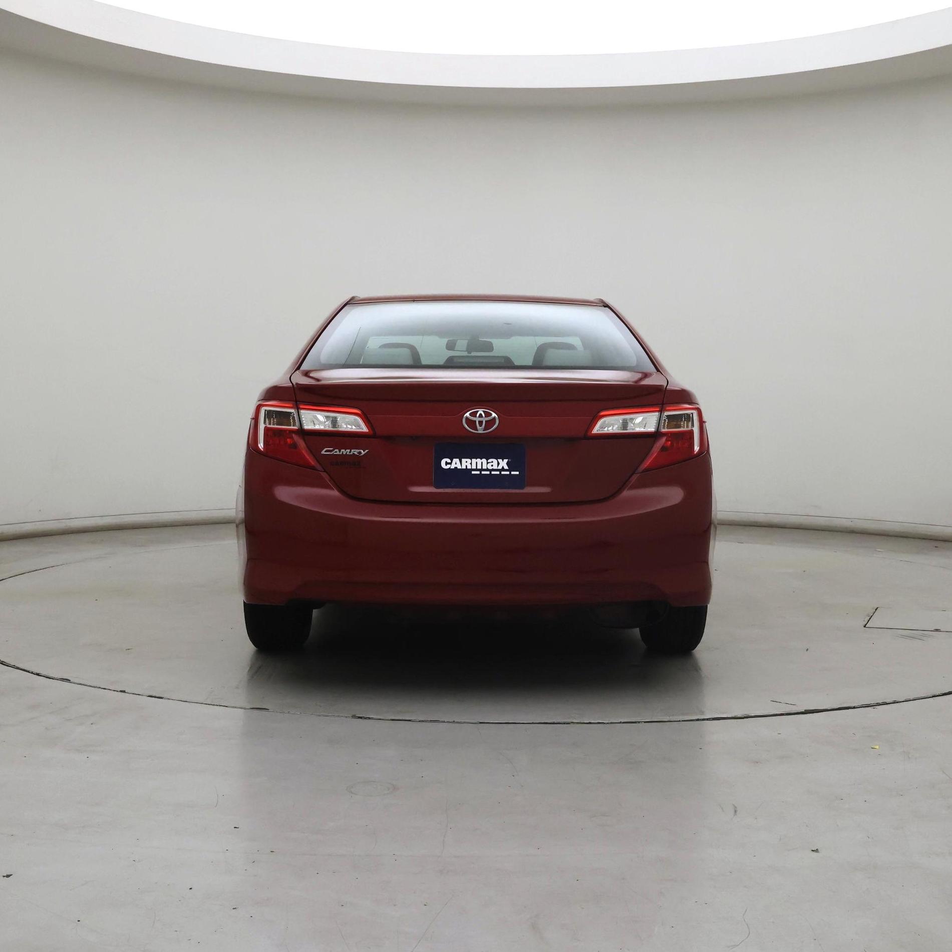 Thumbnail: 2014 Toyota Camry - 6