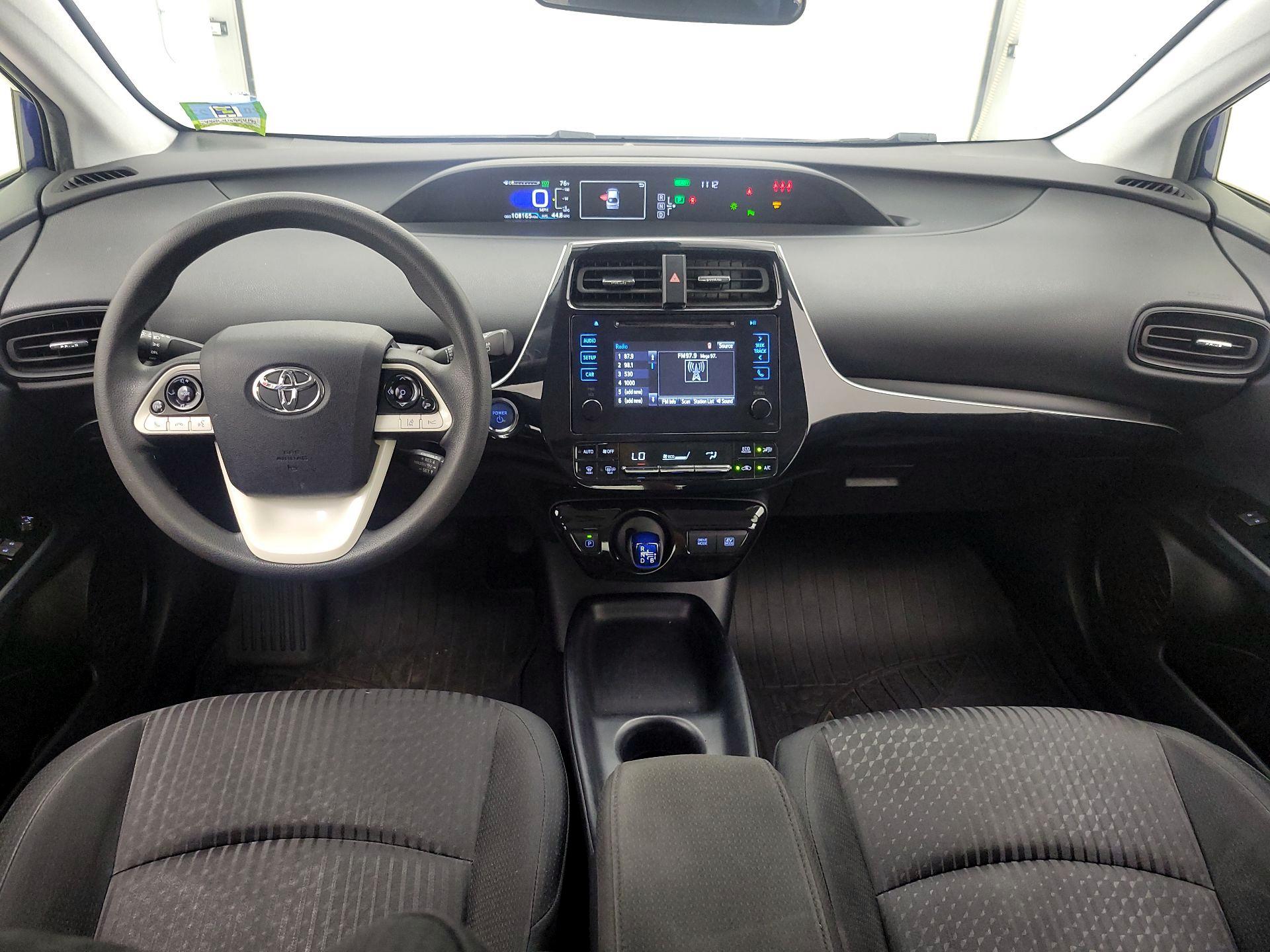 Thumbnail: 2018 Toyota Prius - 9