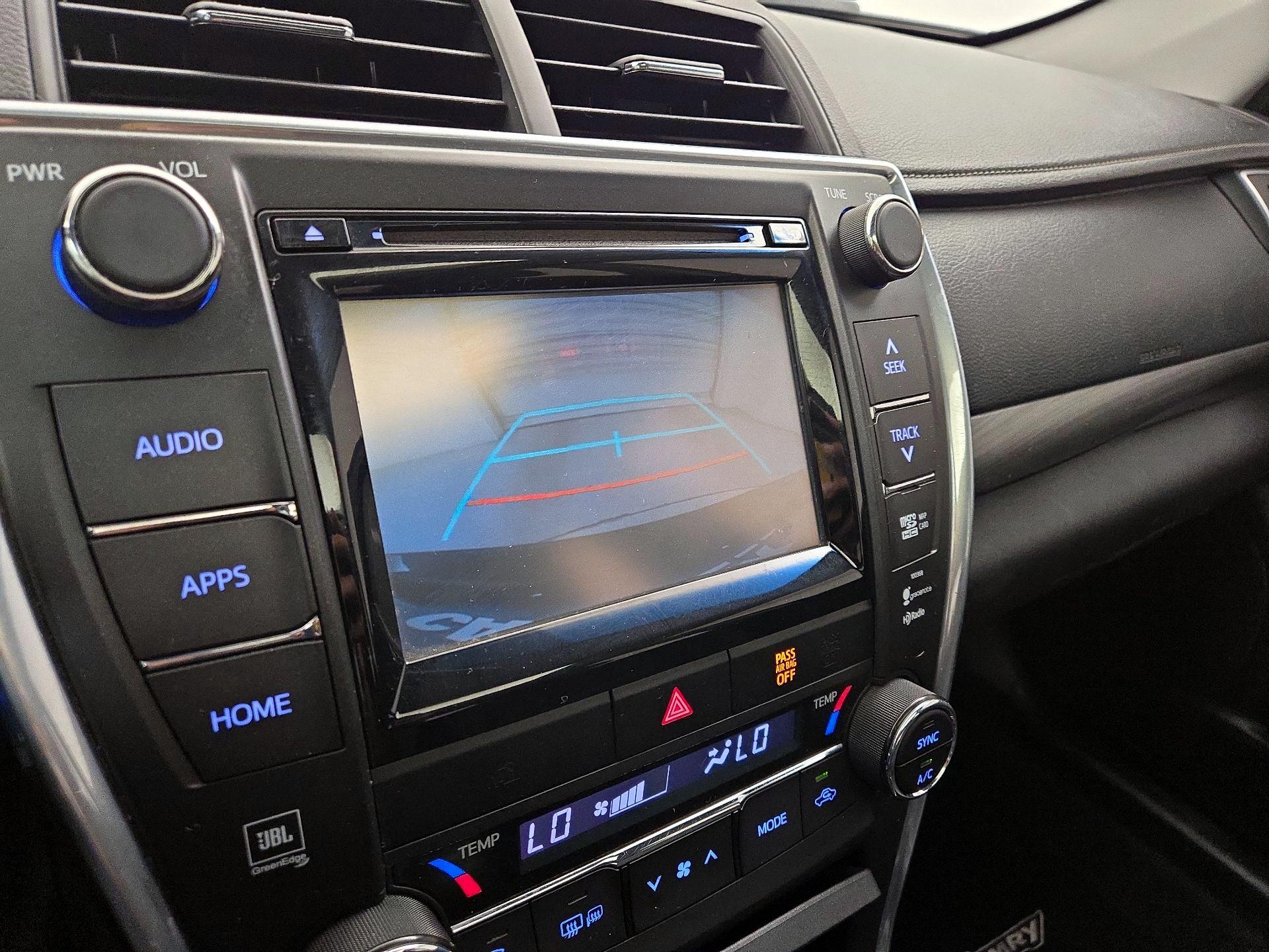 Thumbnail: 2015 Toyota Camry - 14