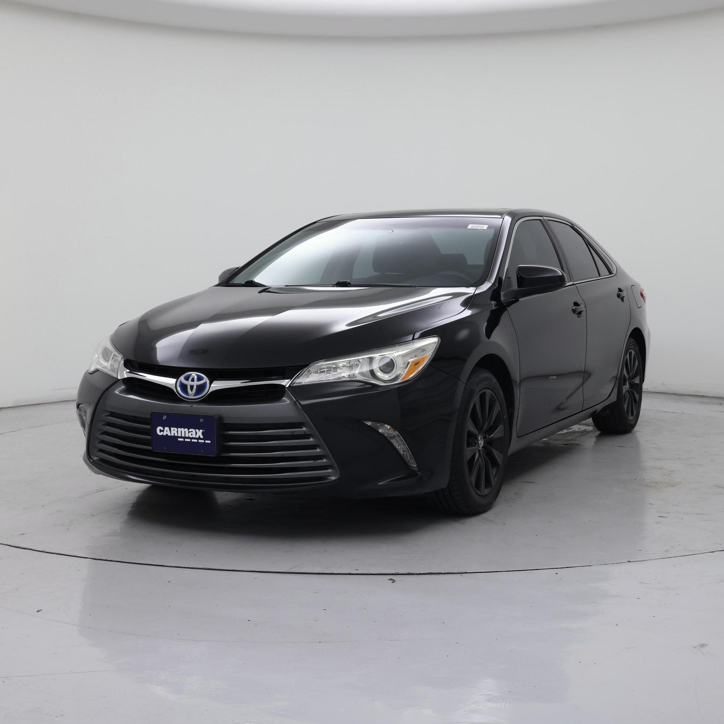 Thumbnail: 2015 Toyota Camry - 4
