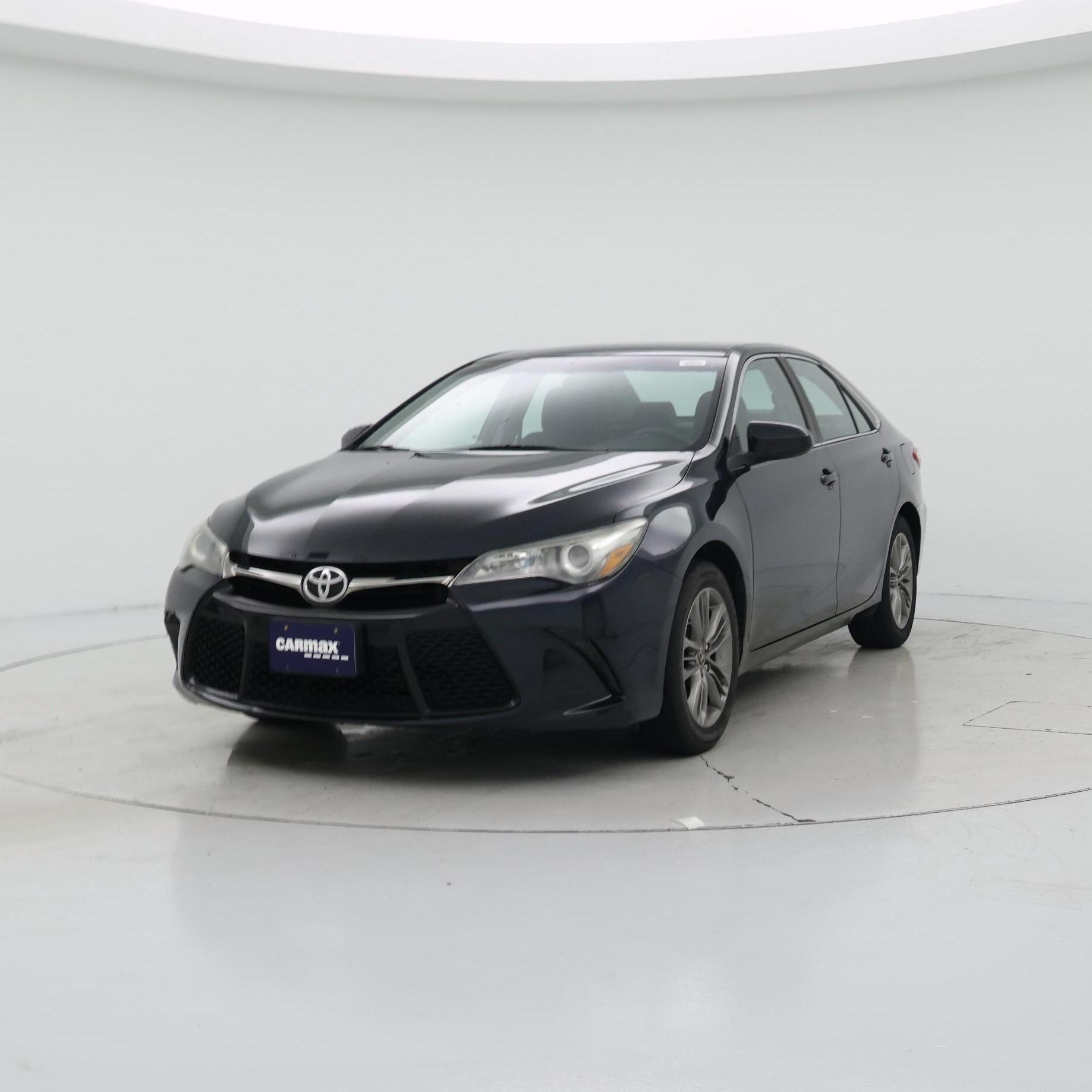 Thumbnail: 2015 Toyota Camry - 4
