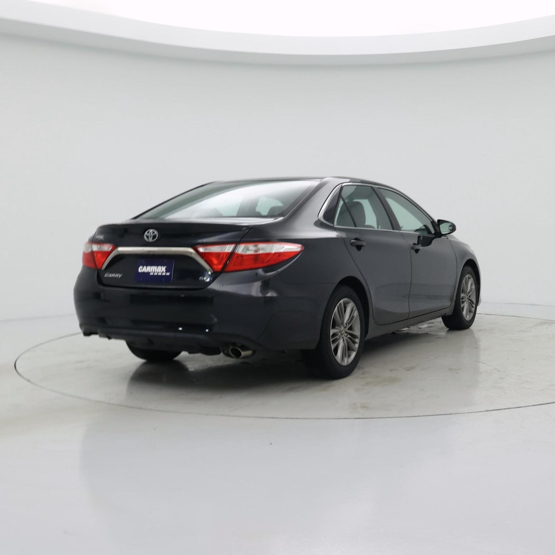 Thumbnail: 2015 Toyota Camry - 8