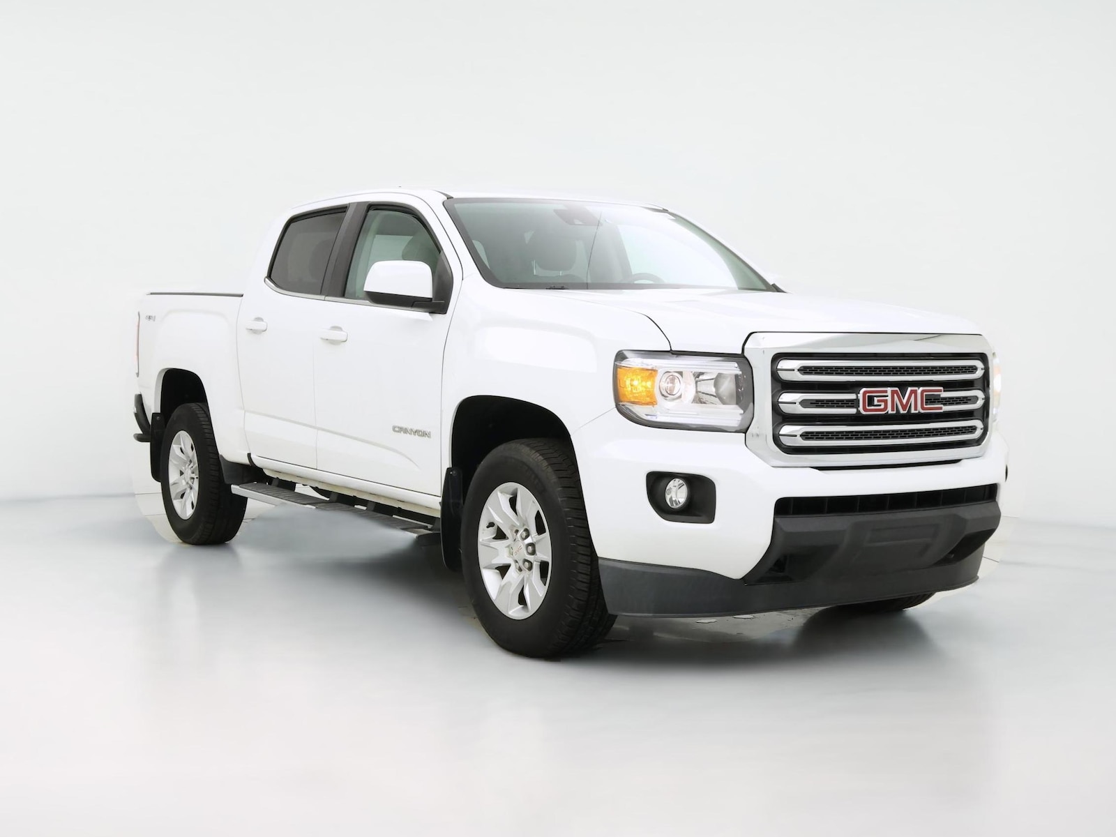 Bed Liner & Tow Hitch