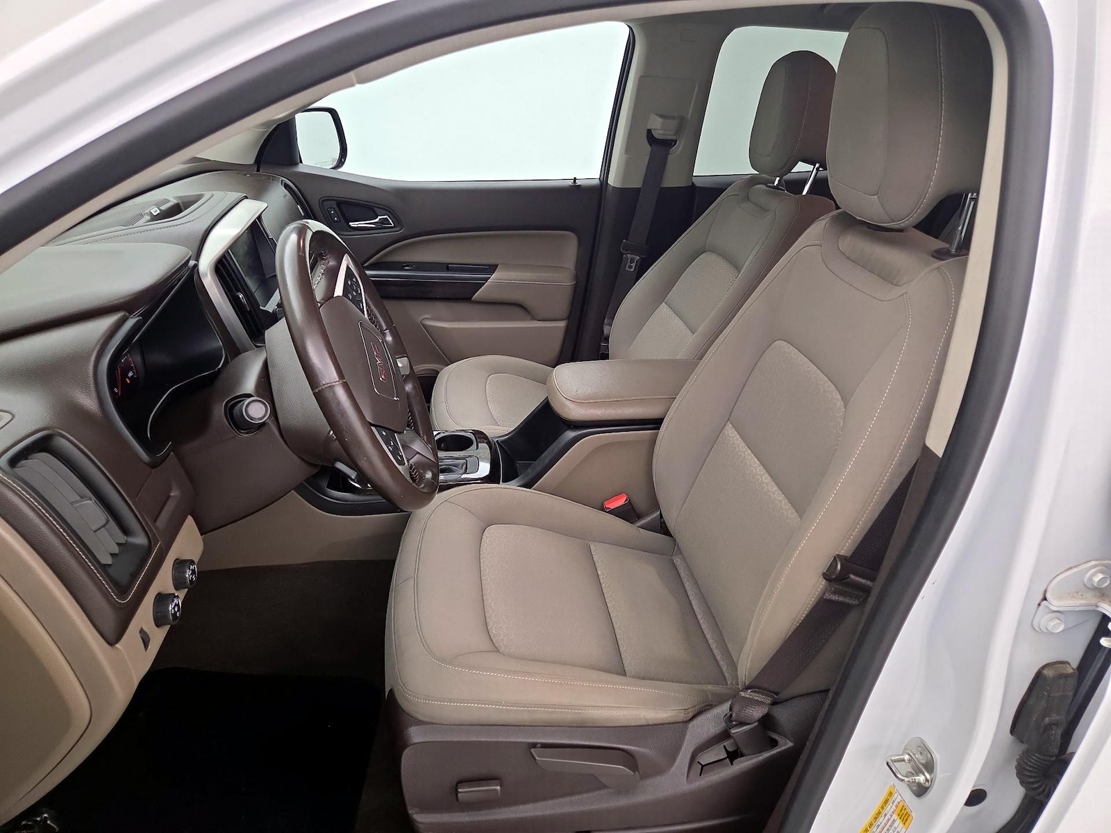 Power Seat(s) & Side Airbags