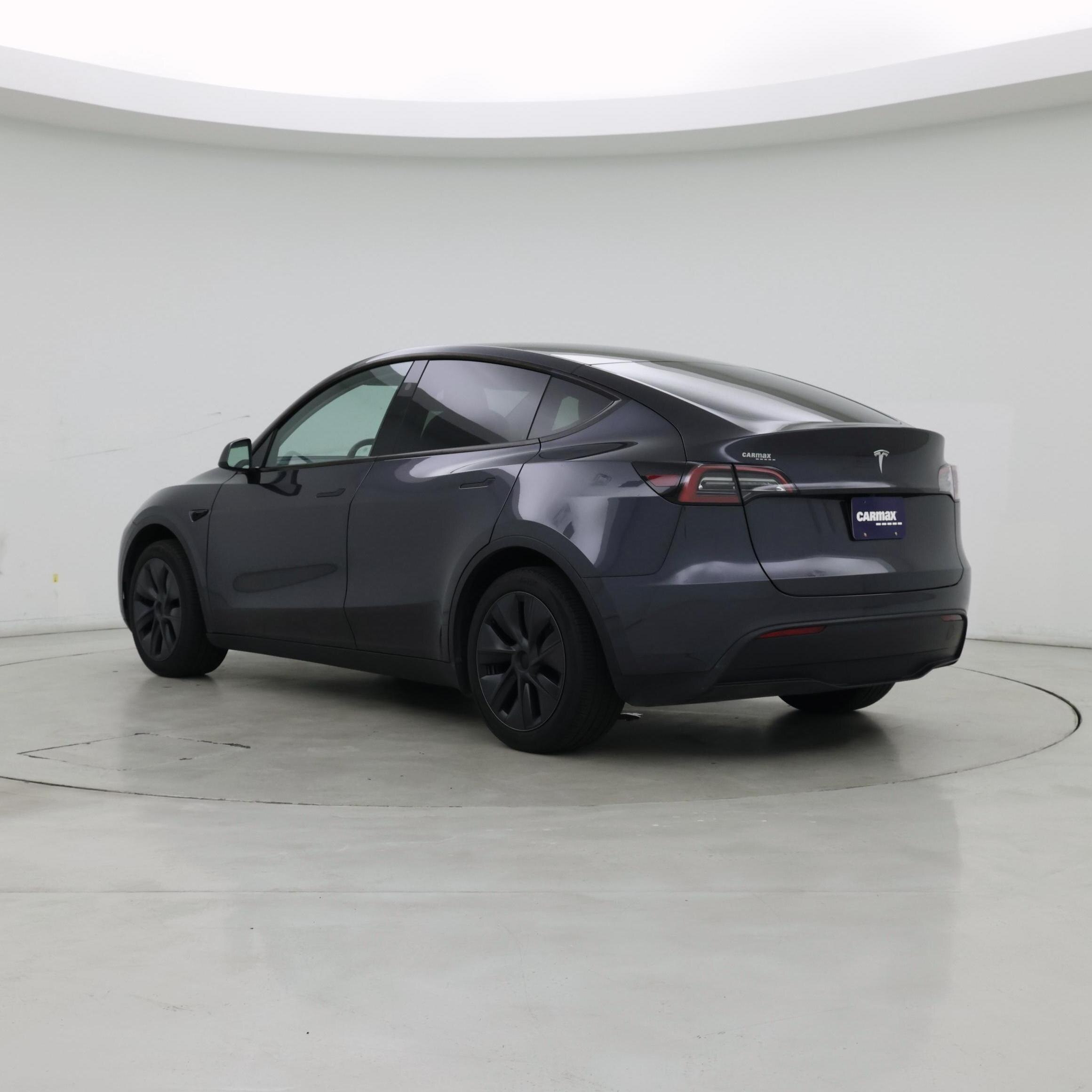 Thumbnail: 2025 Tesla Model Y - 2