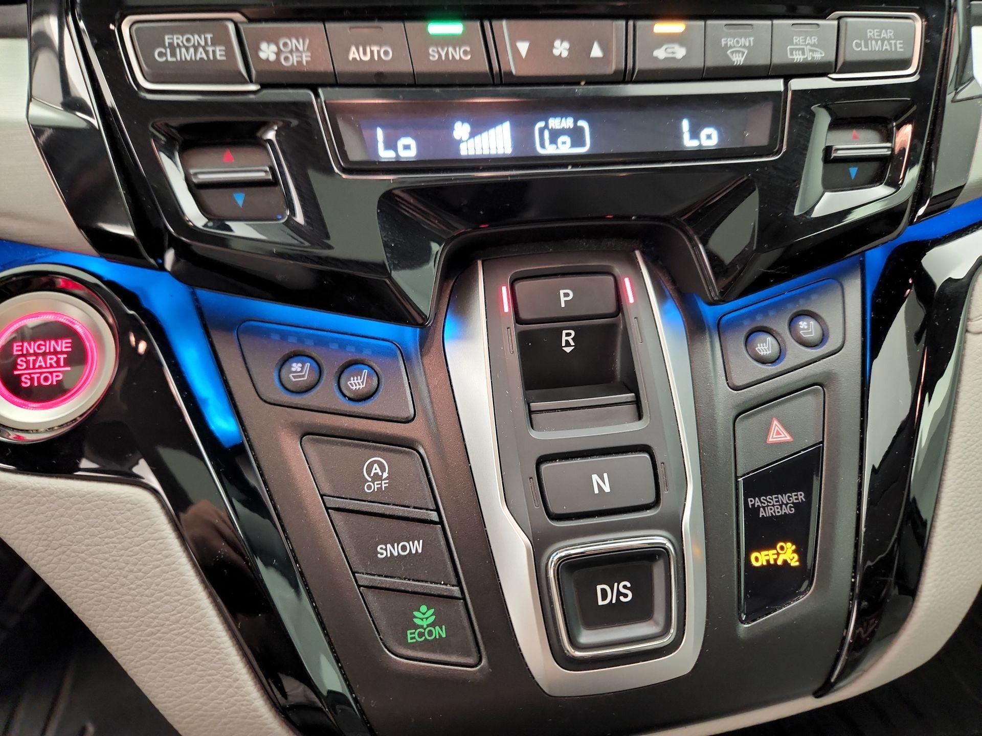 Thumbnail: 2020 Honda Odyssey - 17