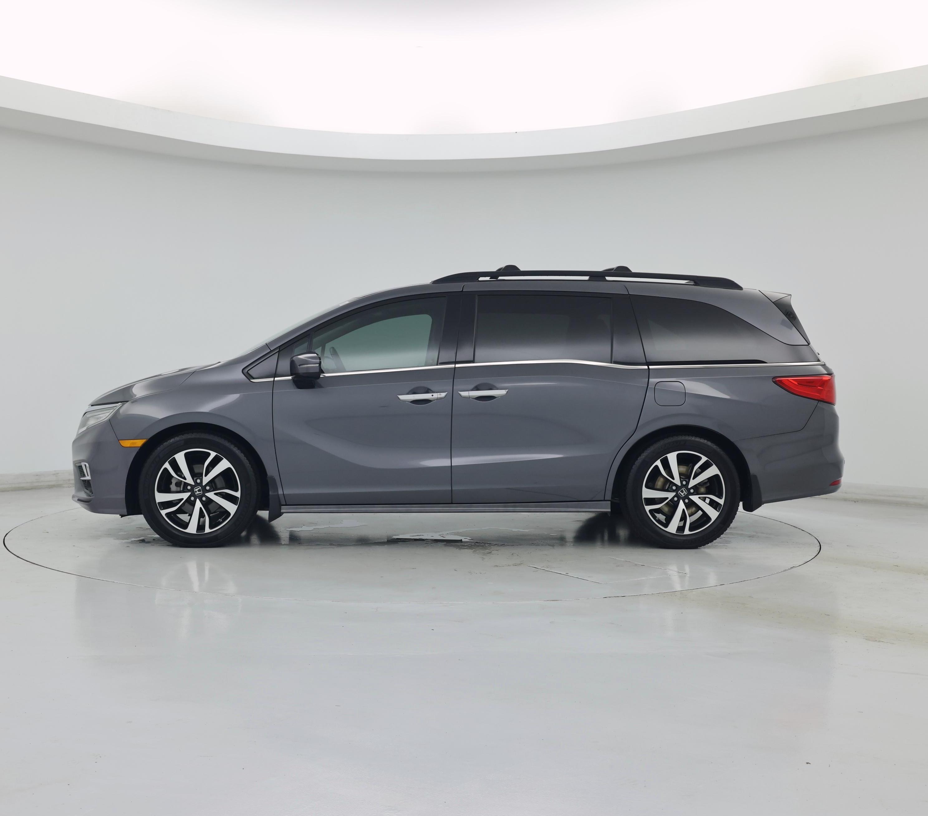 Thumbnail: 2020 Honda Odyssey - 3