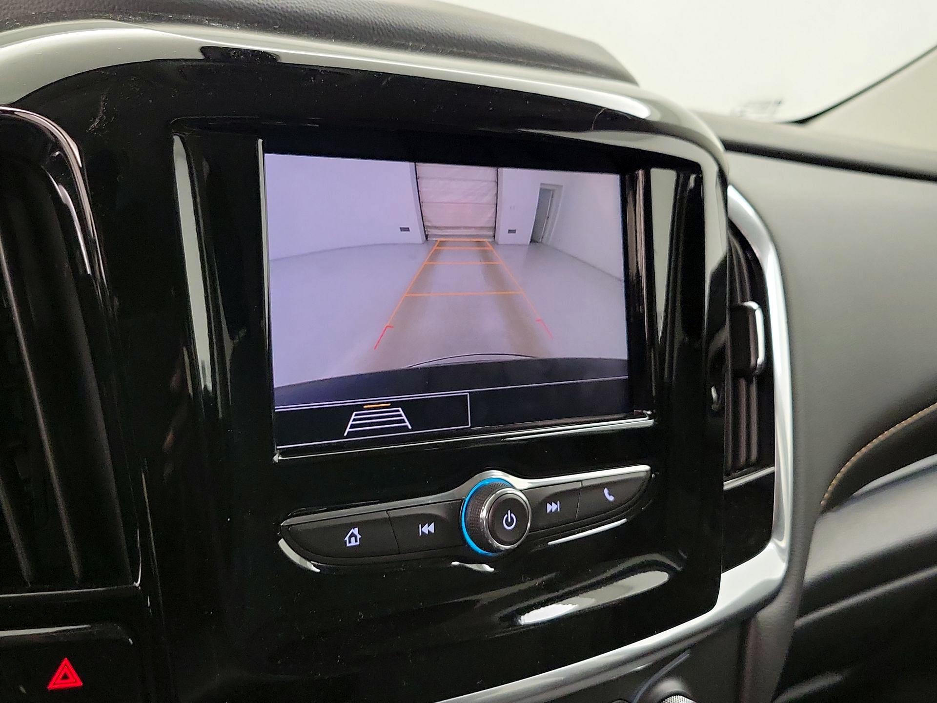 Thumbnail: 2020 Chevrolet Traverse - 14