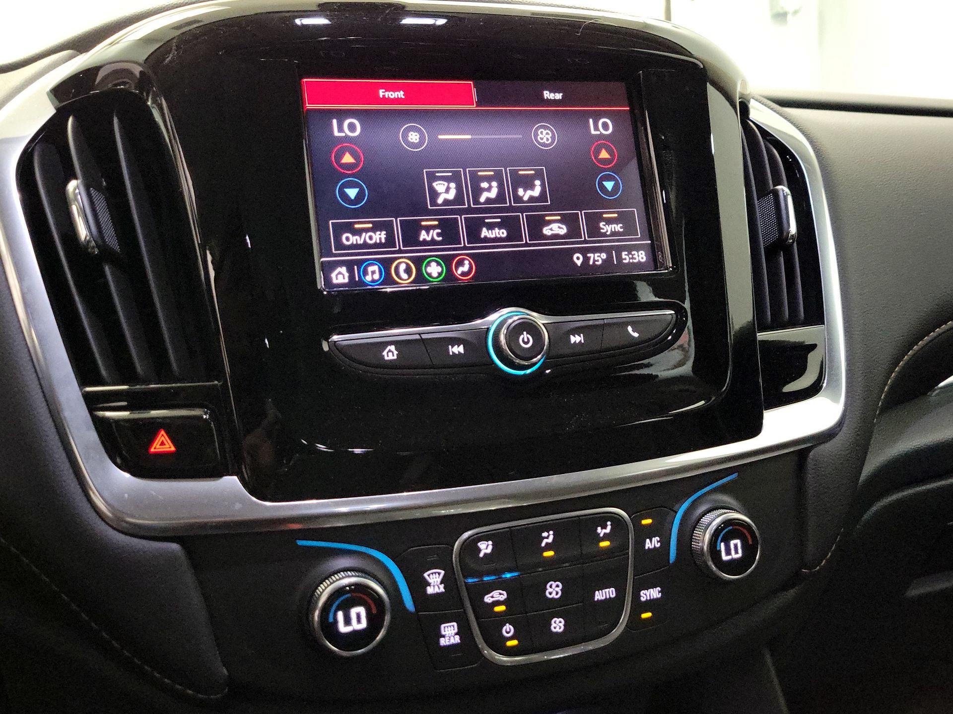 Thumbnail: 2020 Chevrolet Traverse - 16