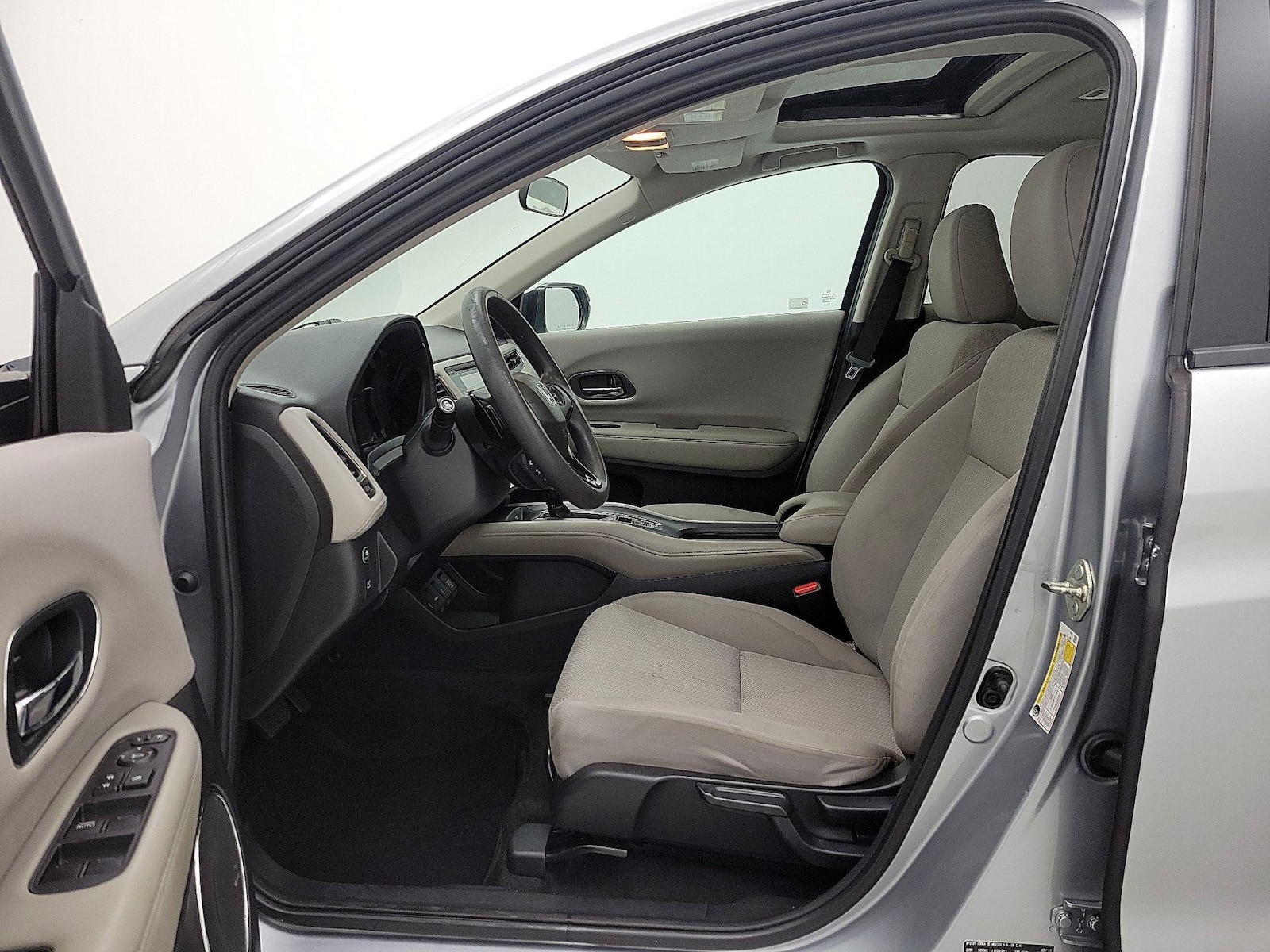 2017 Honda HR-V EX - Photo 12