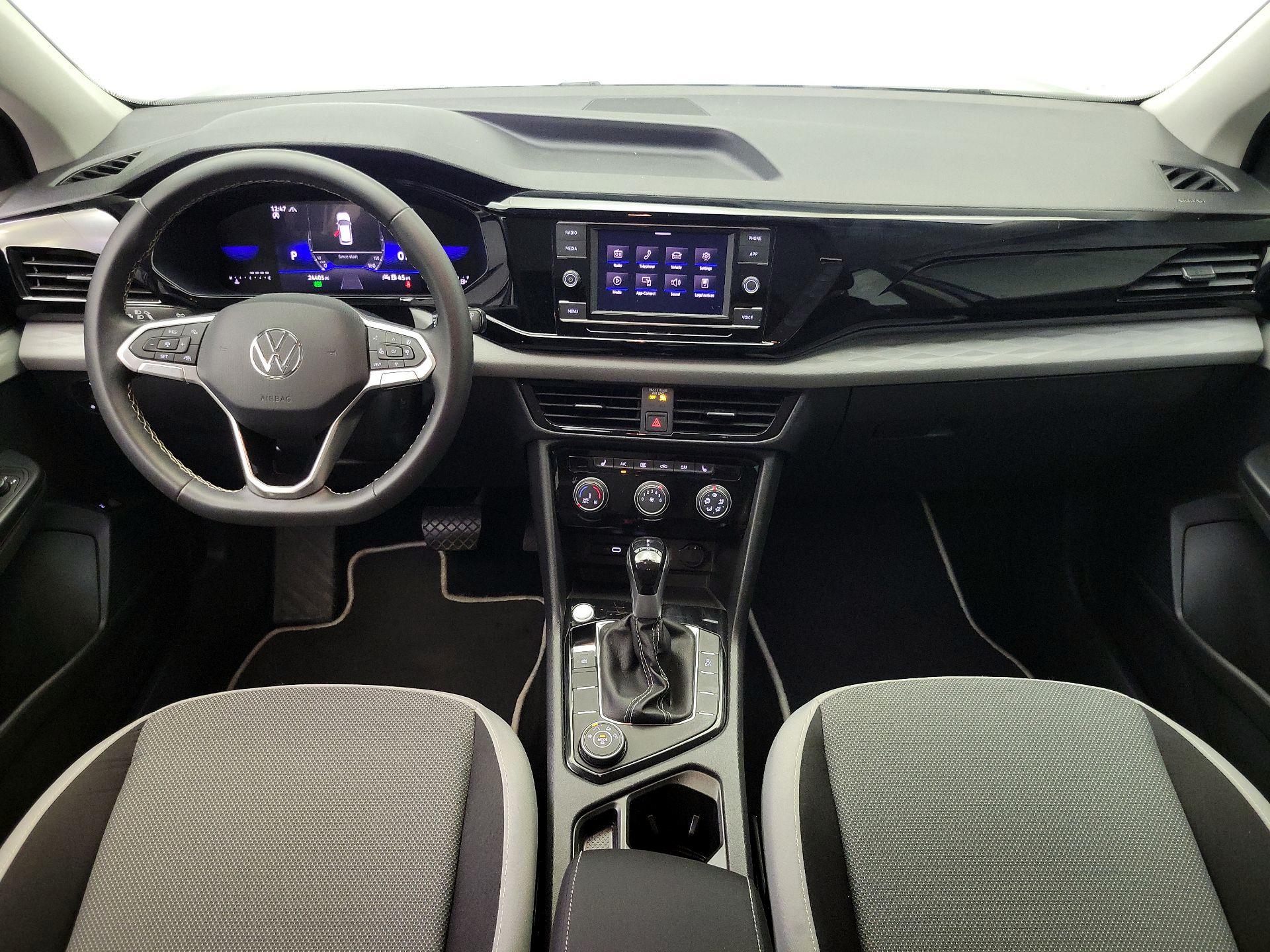 Thumbnail: 2023 Volkswagen Taos - 9