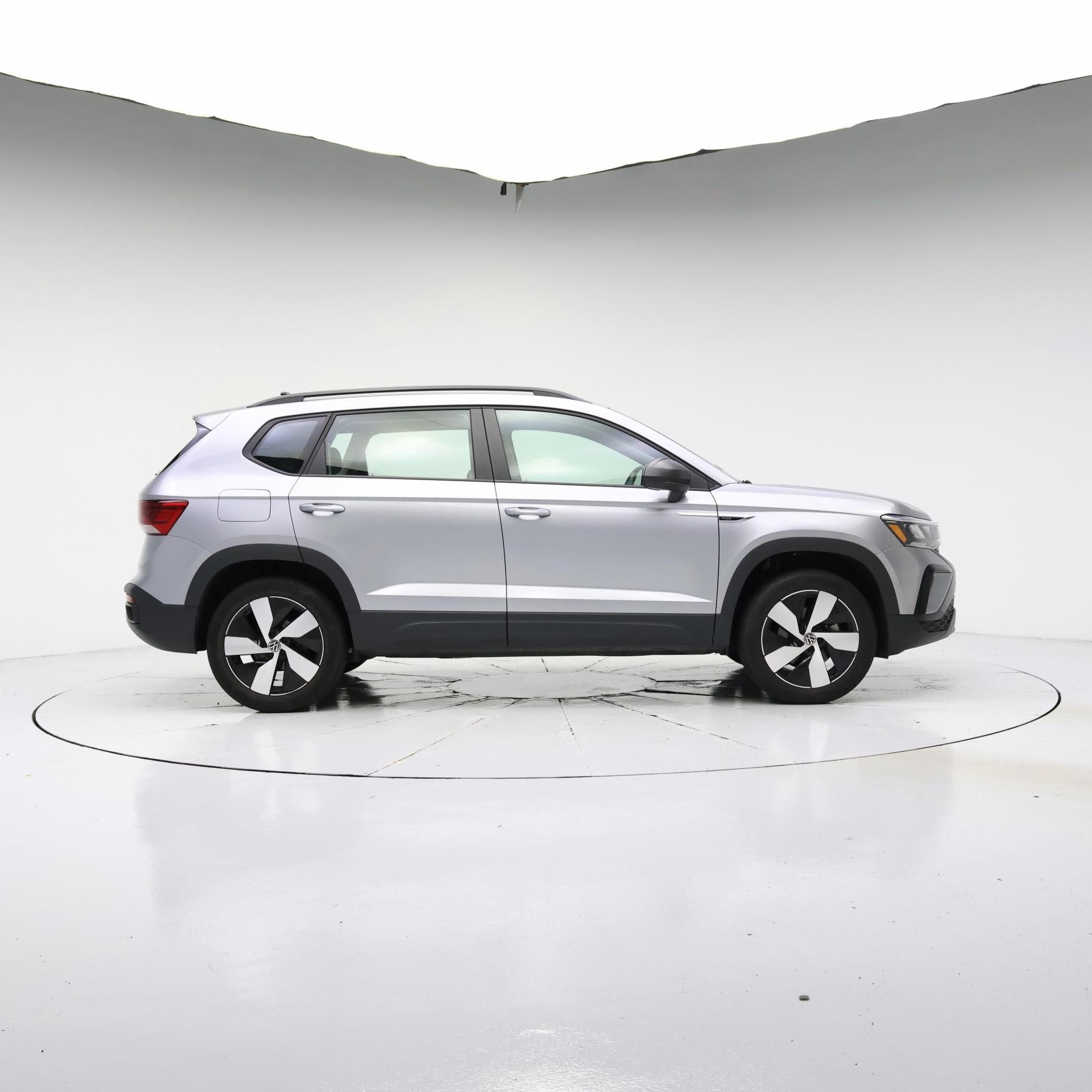 Thumbnail: 2023 Volkswagen Taos - 7