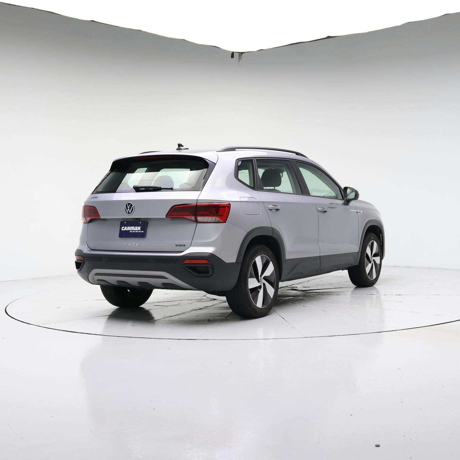 Thumbnail: 2023 Volkswagen Taos - 8