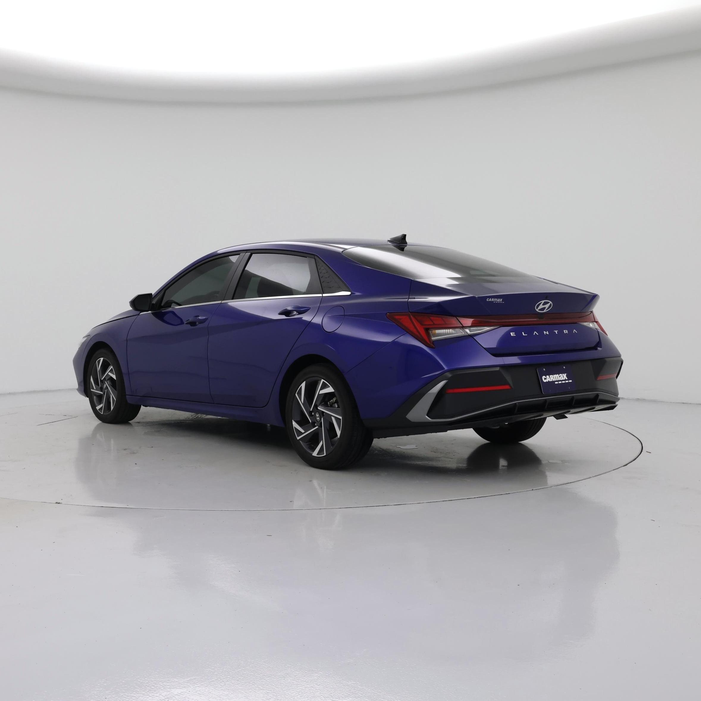 Thumbnail: 2025 Hyundai Elantra - 2