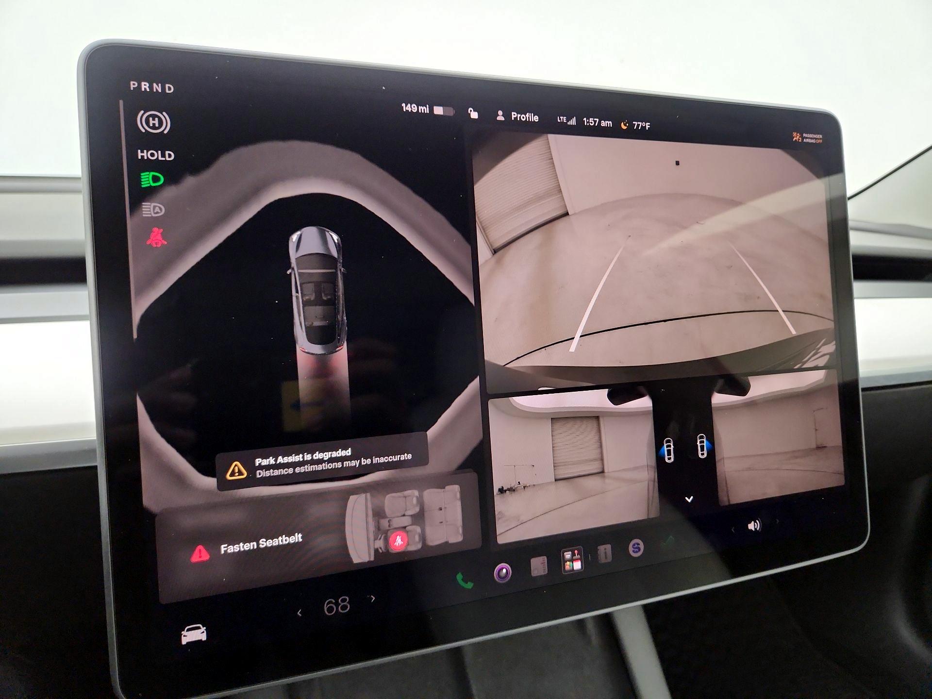 Thumbnail: 2022 Tesla Model 3 - 14