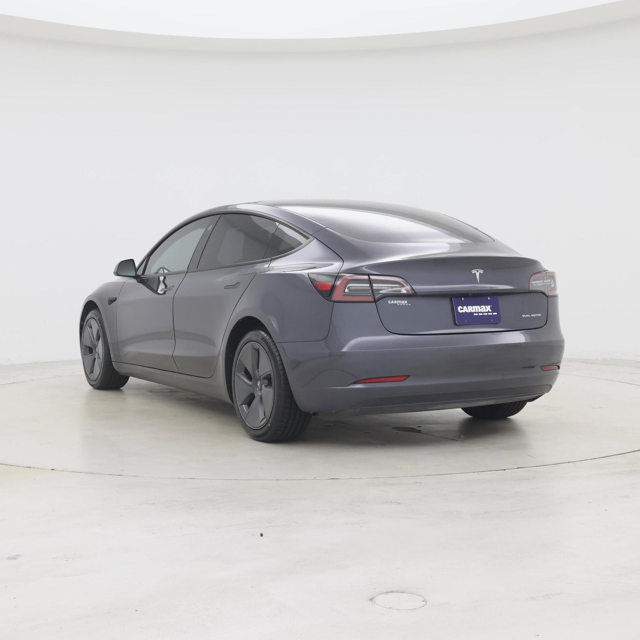 Thumbnail: 2022 Tesla Model 3 - 2