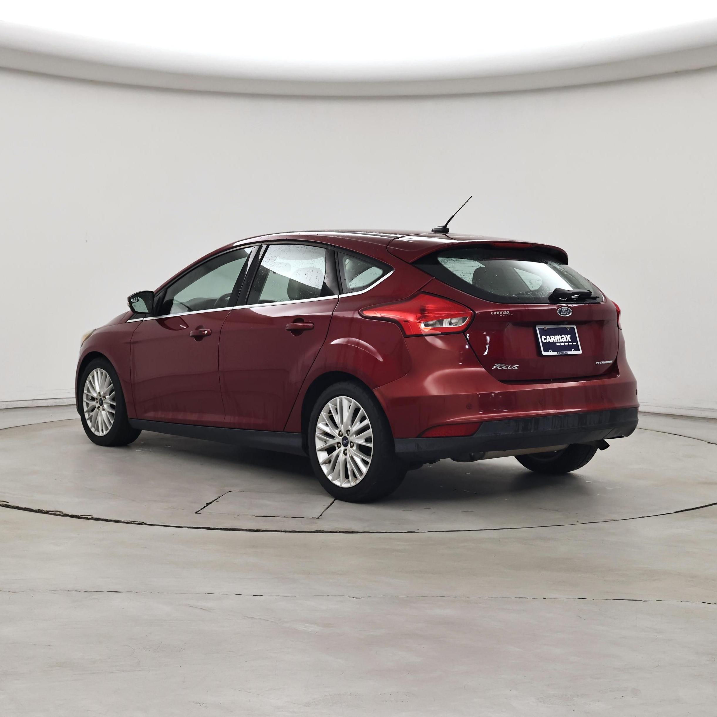 Thumbnail: 2017 Ford Focus - 2