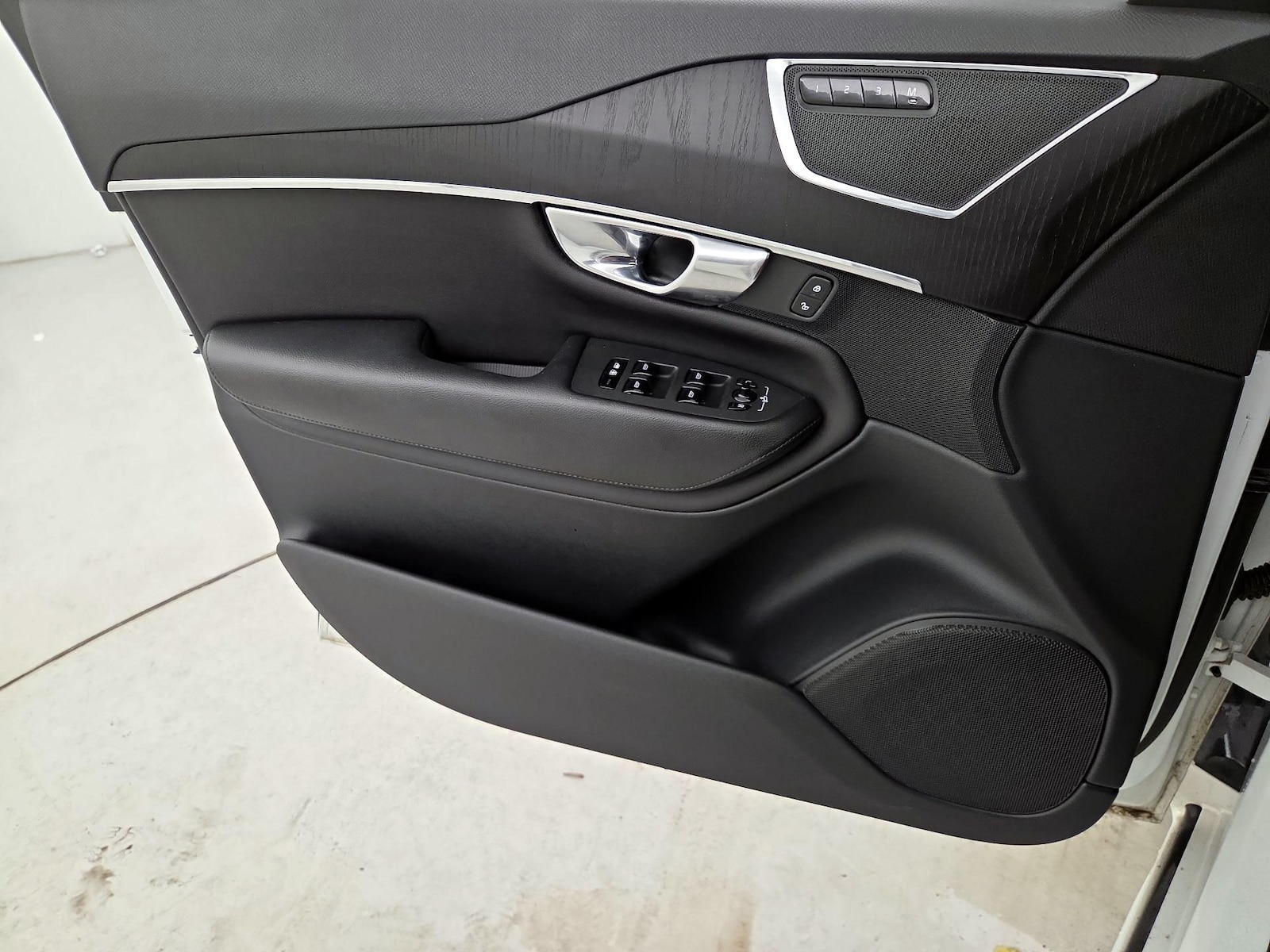 2020 Volvo XC90 Momentum - Photo 13