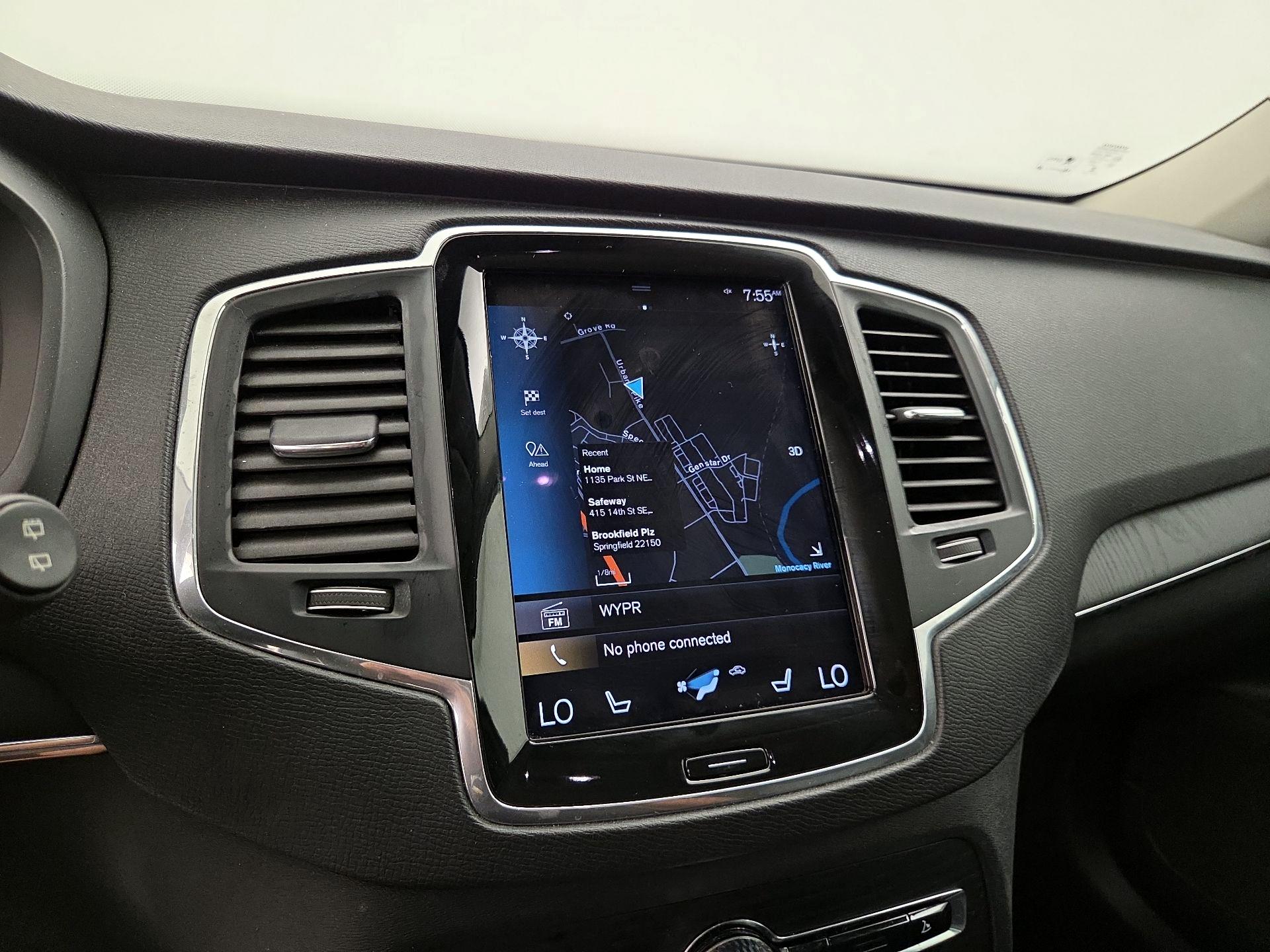 Thumbnail: 2020 Volvo XC90 - 14
