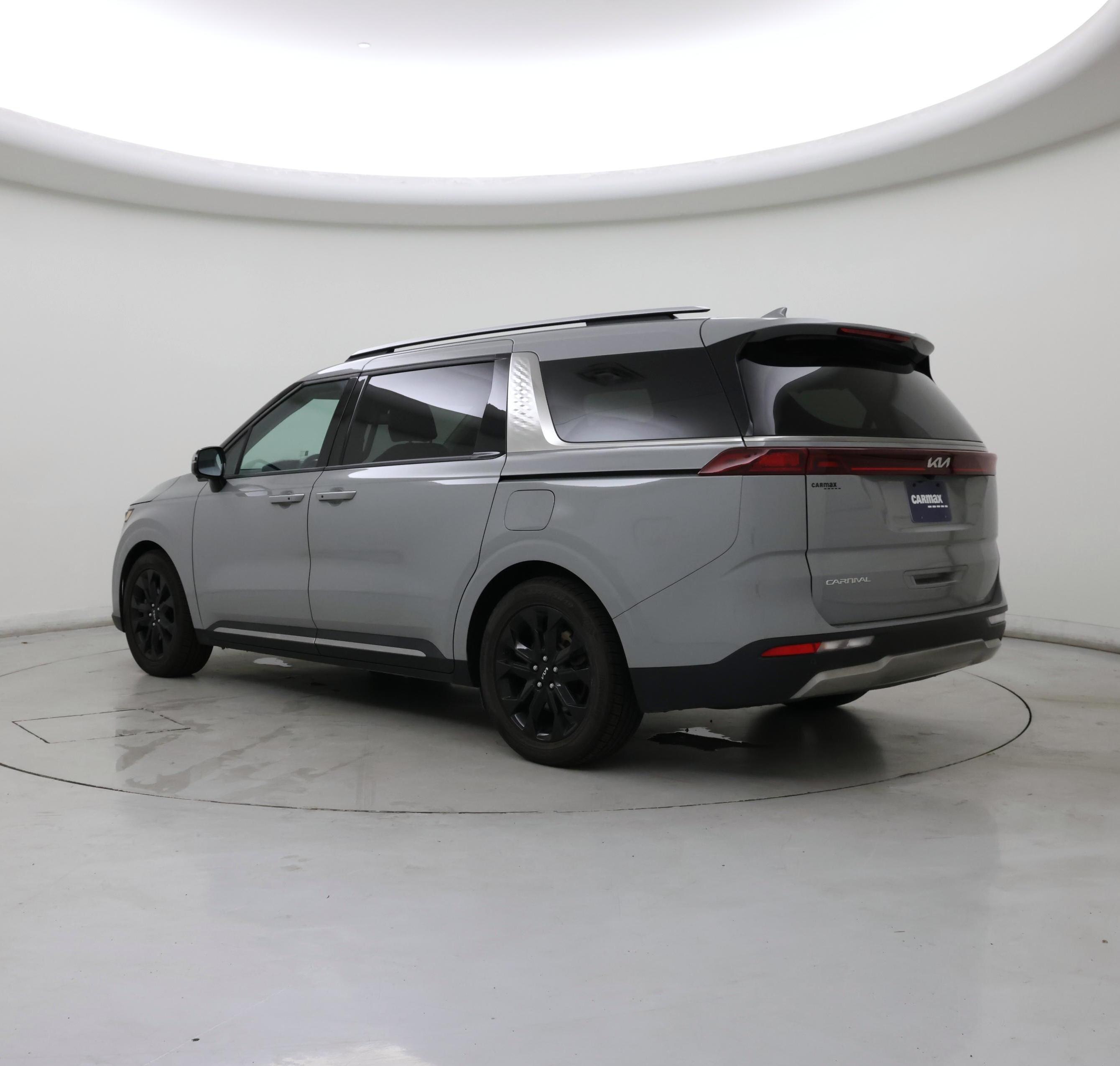 Thumbnail: 2024 Kia Carnival - 2