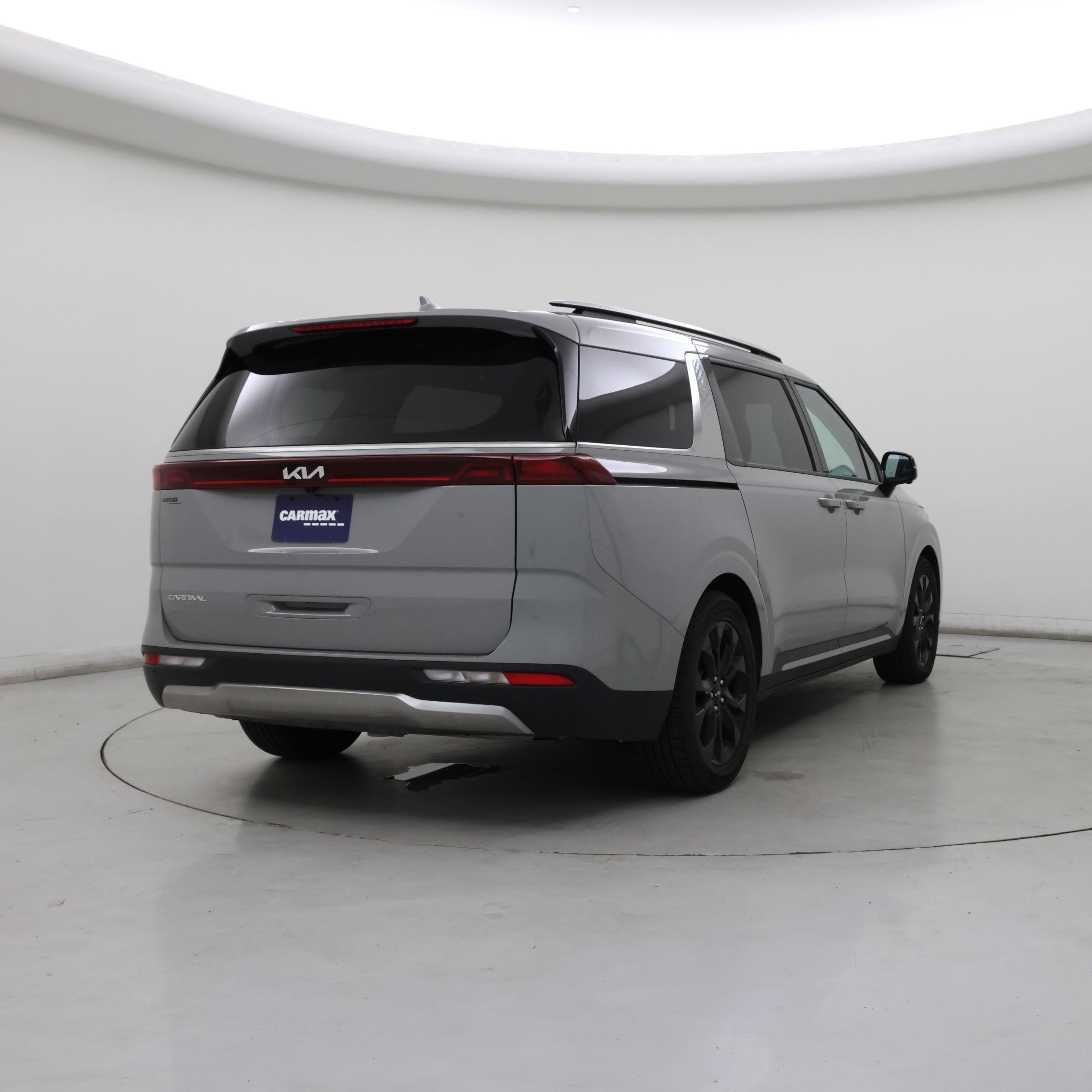 Thumbnail: 2024 Kia Carnival - 8