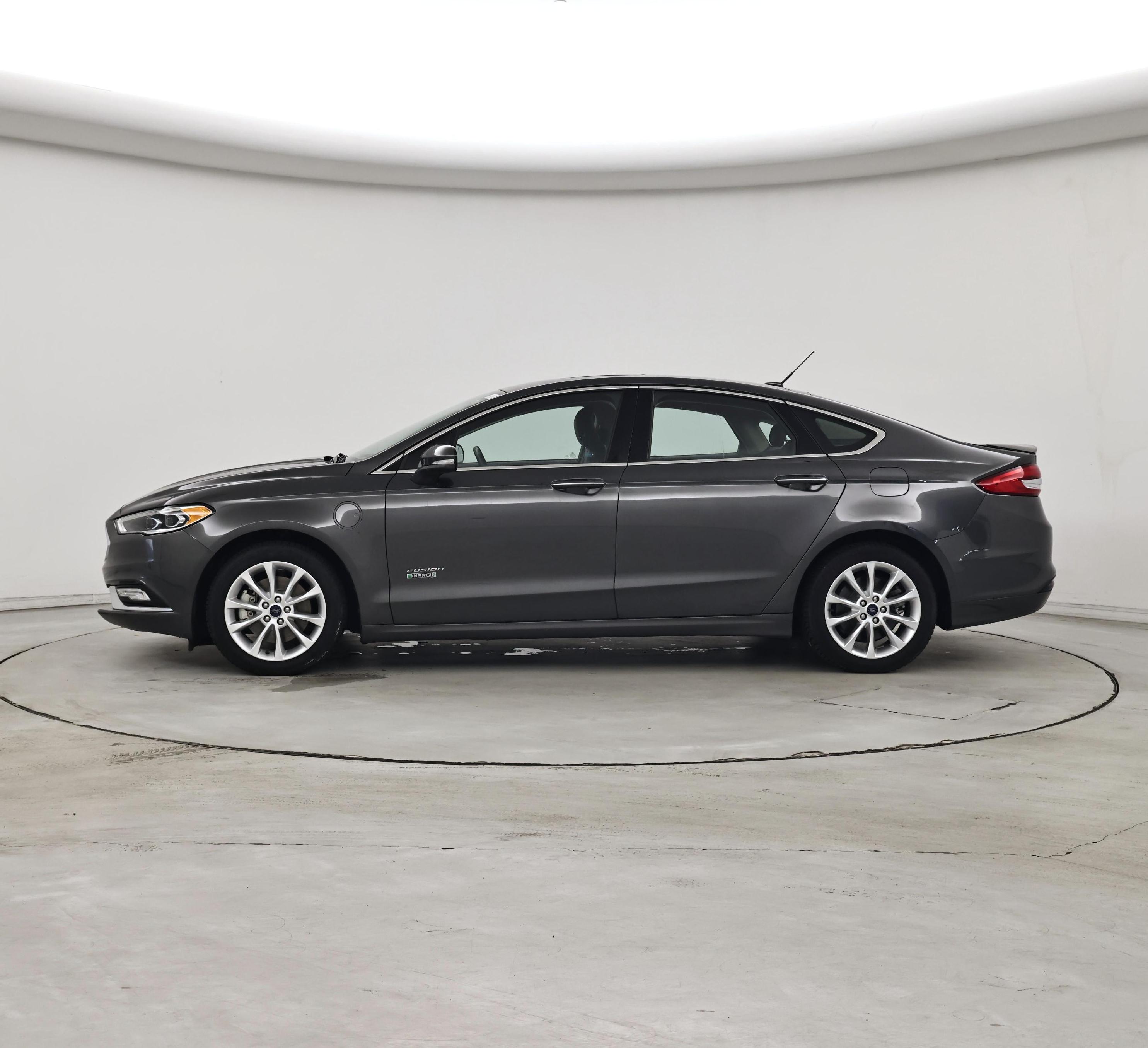 Thumbnail: 2017 Ford Fusion - 3