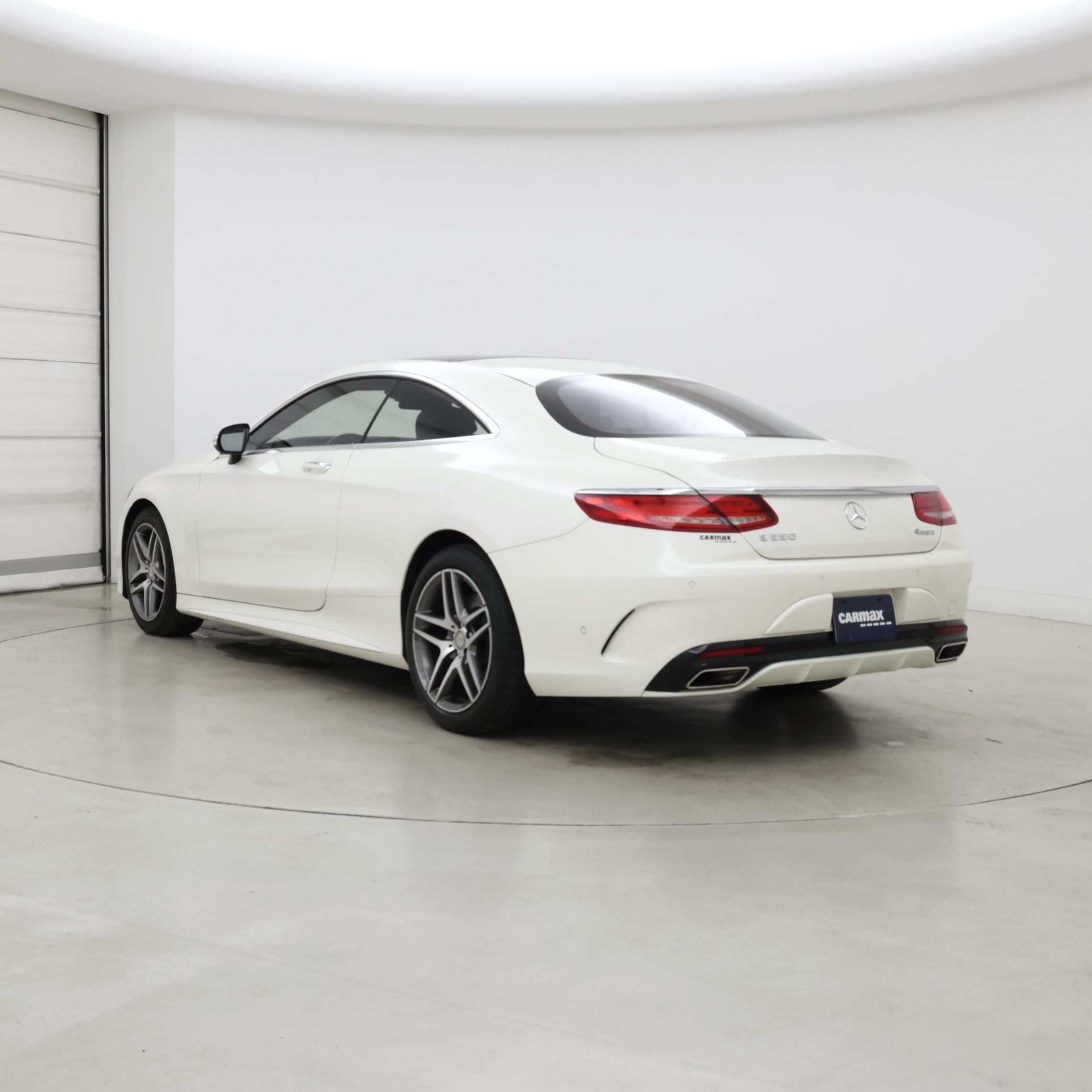 Thumbnail: 2016 Mercedes-Benz S-Class - 2