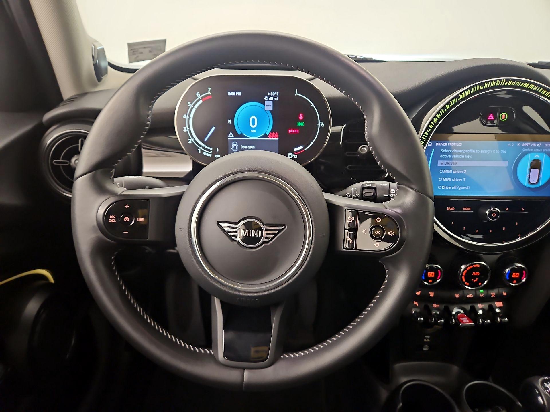Thumbnail: 2024 MINI Cooper Hardtop - 10