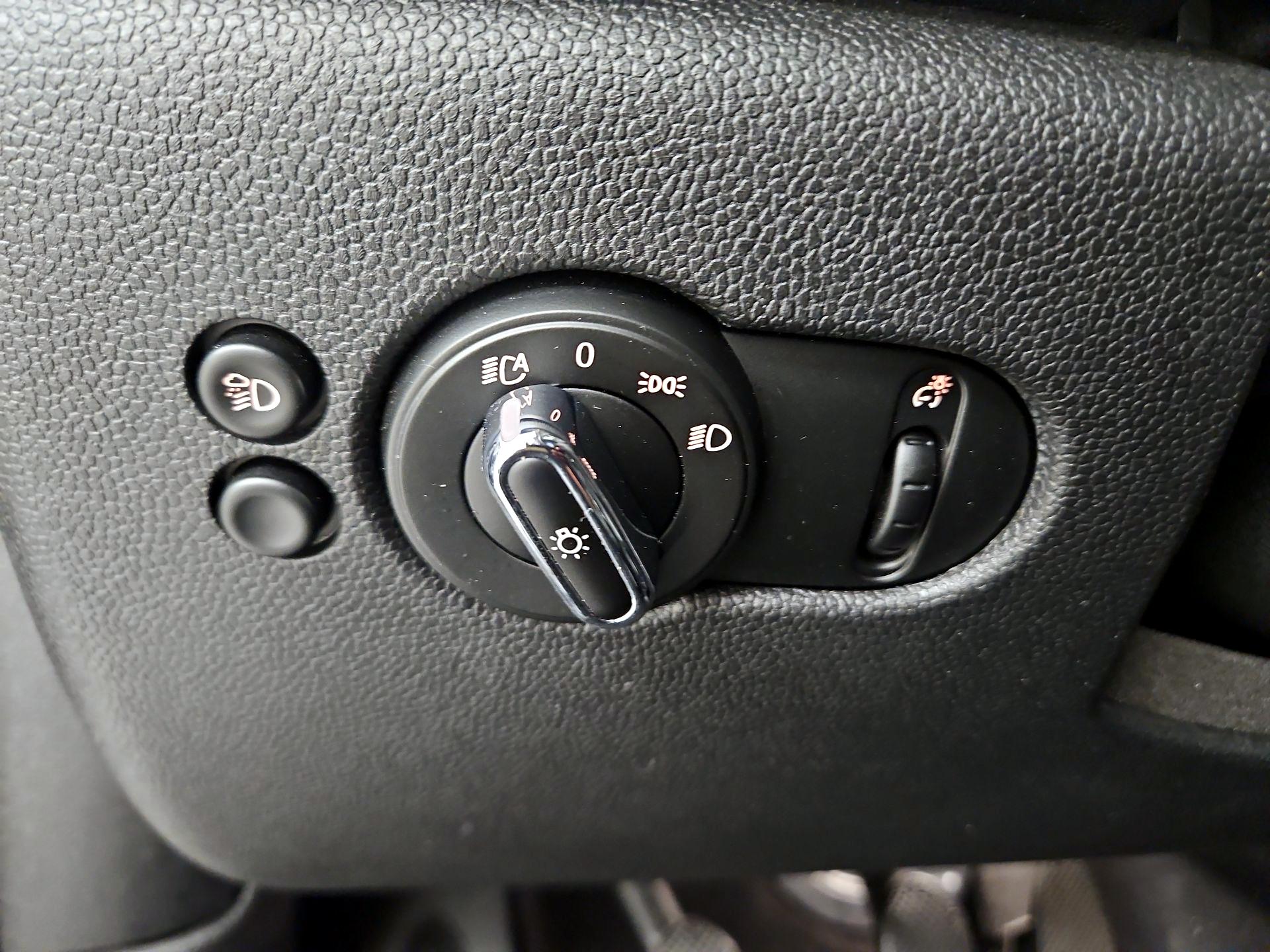 Thumbnail: 2024 MINI Cooper Hardtop - 13