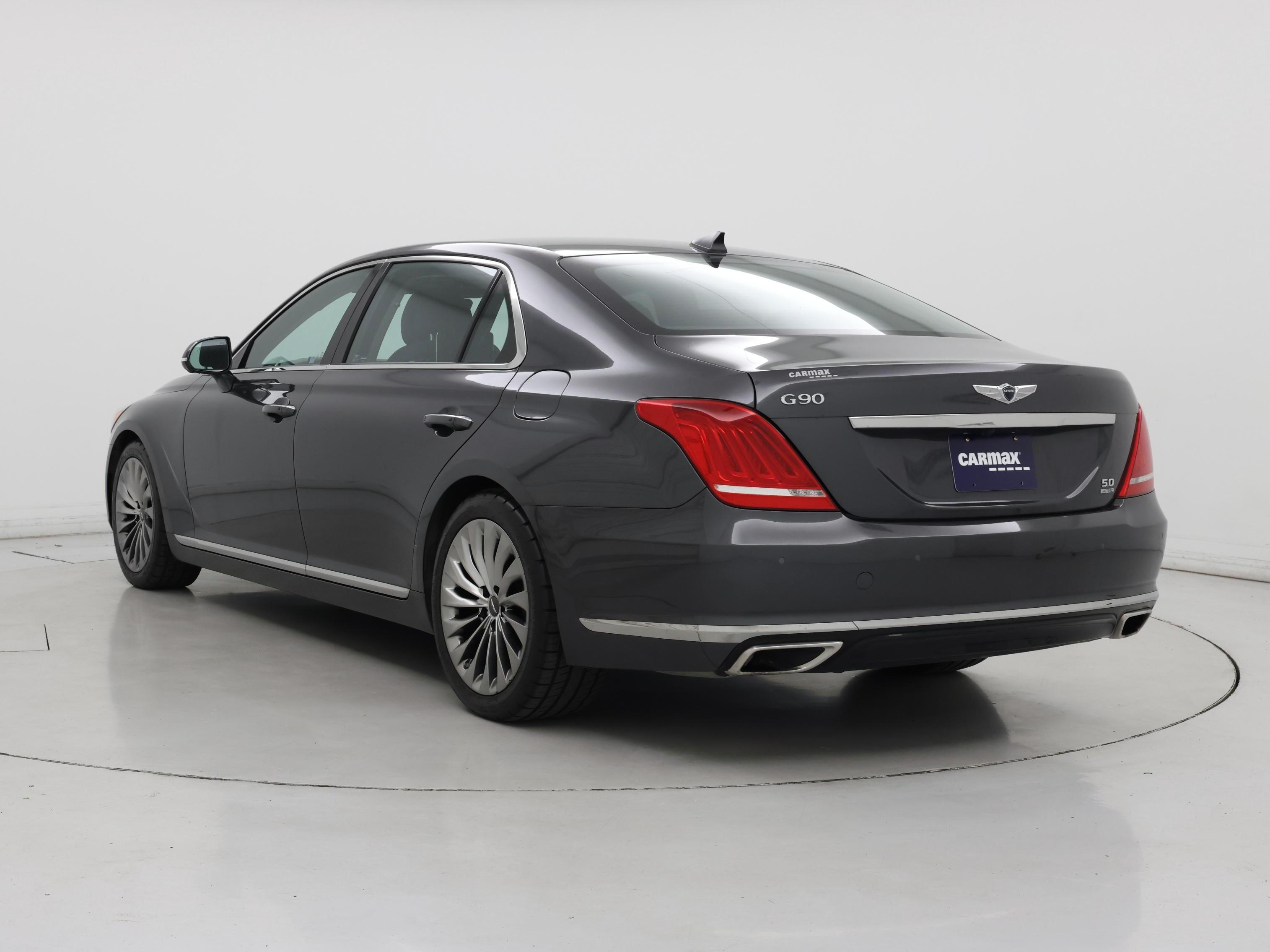 Thumbnail: 2019 Genesis G90 - 2