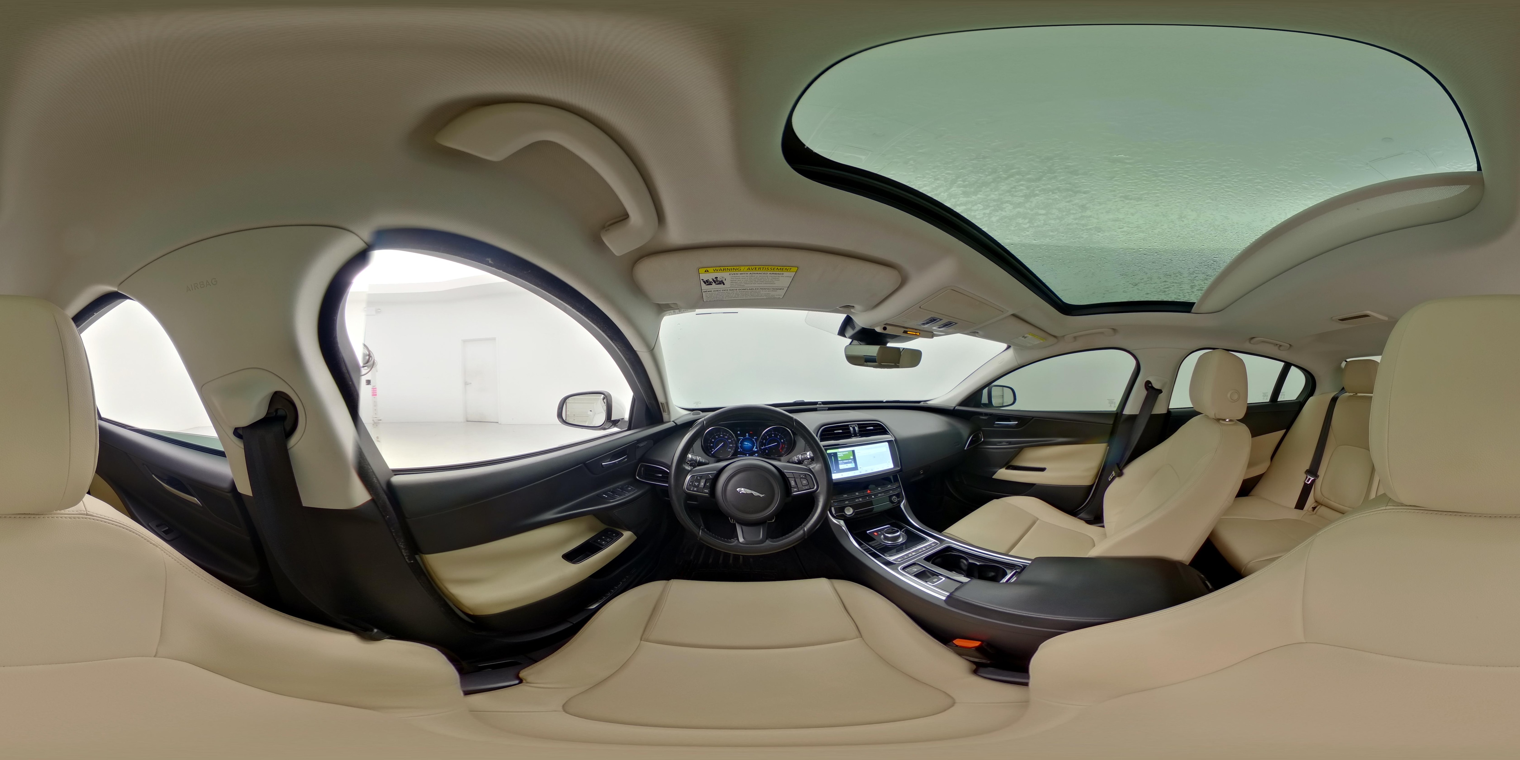 2019 Jaguar XE Premium - Photo 28