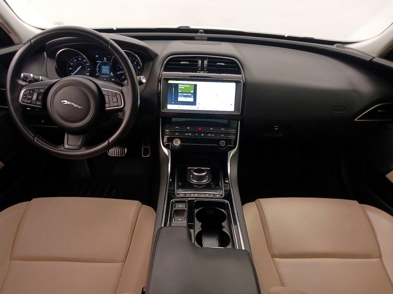 2019 Jaguar XE Premium - Photo 10