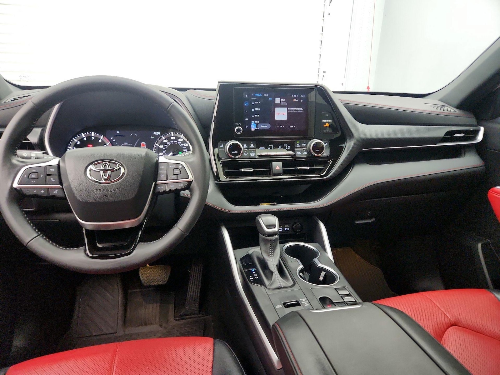 Apple CarPlay® & Android Auto™