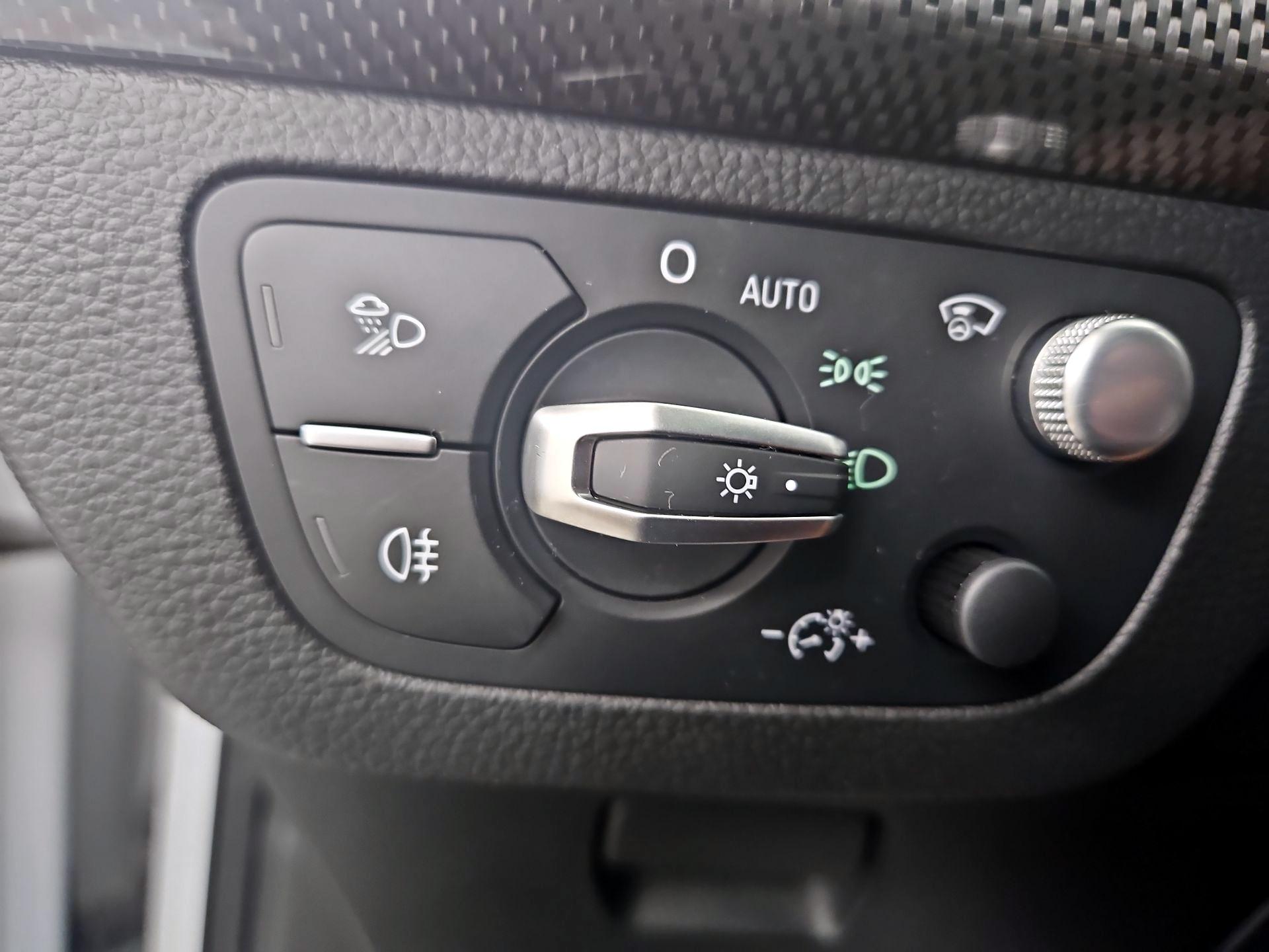 Thumbnail: 2021 Audi SQ5 - 13