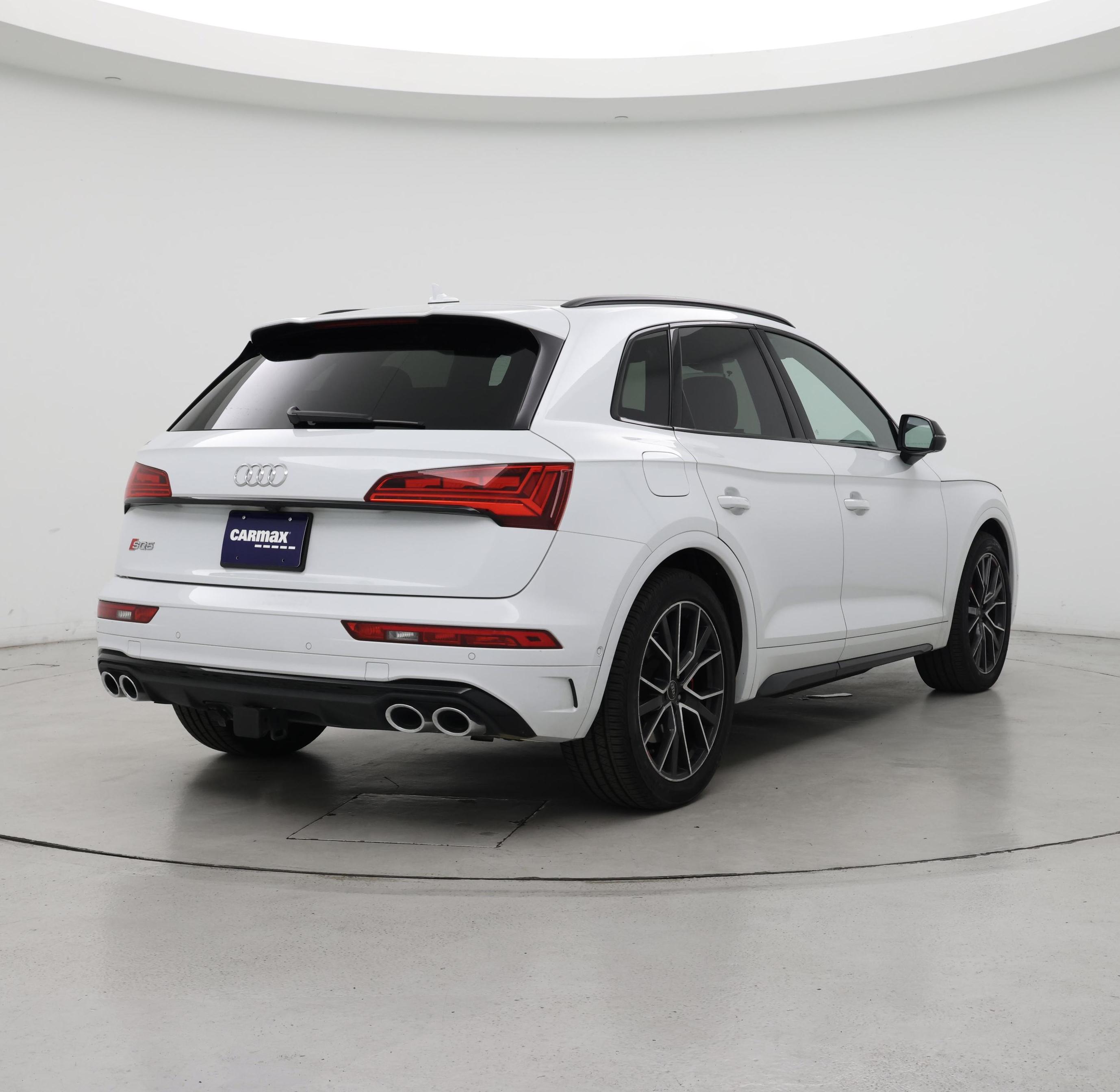Thumbnail: 2021 Audi SQ5 - 8