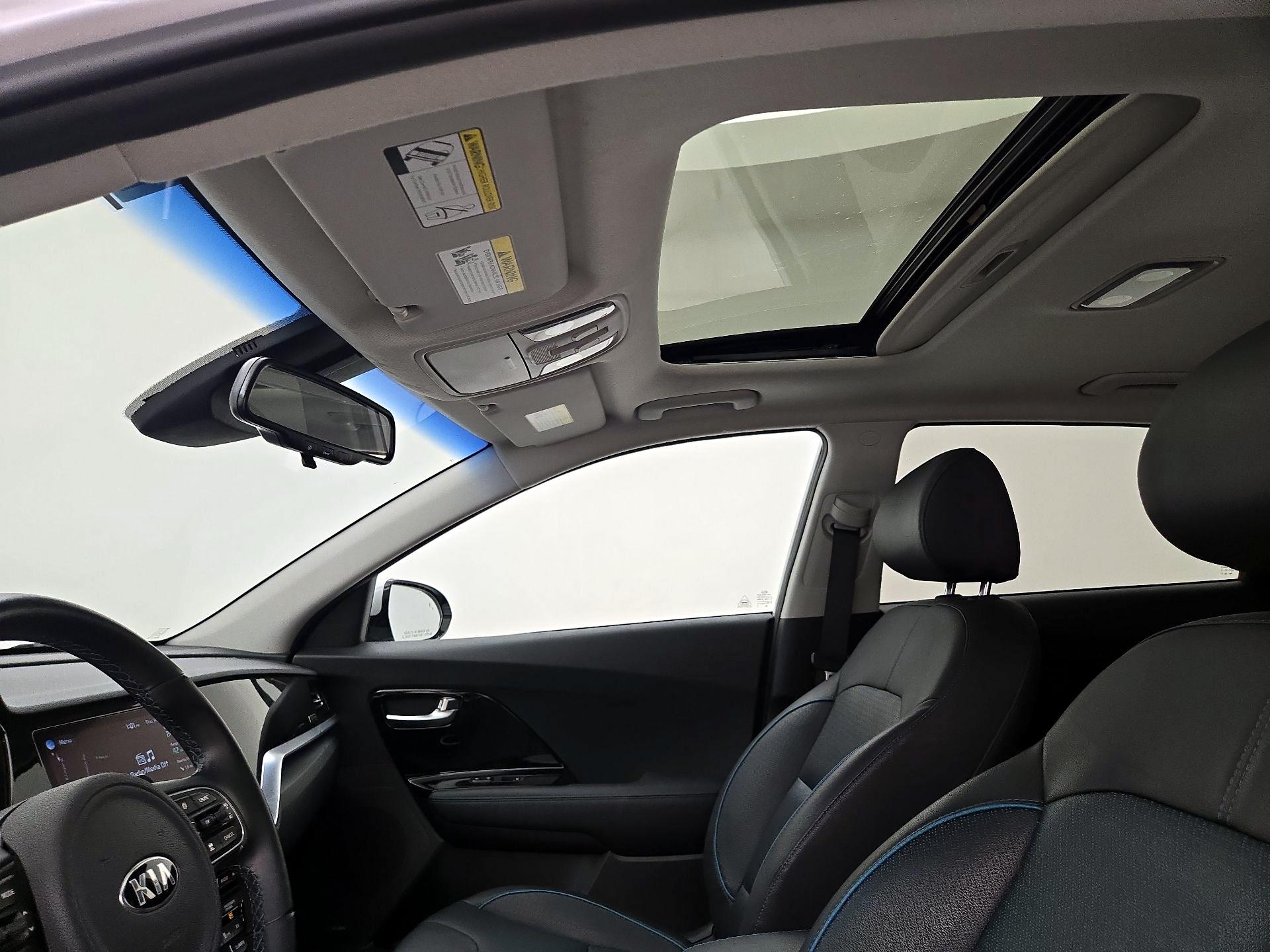 Thumbnail: 2020 Kia Niro - 19
