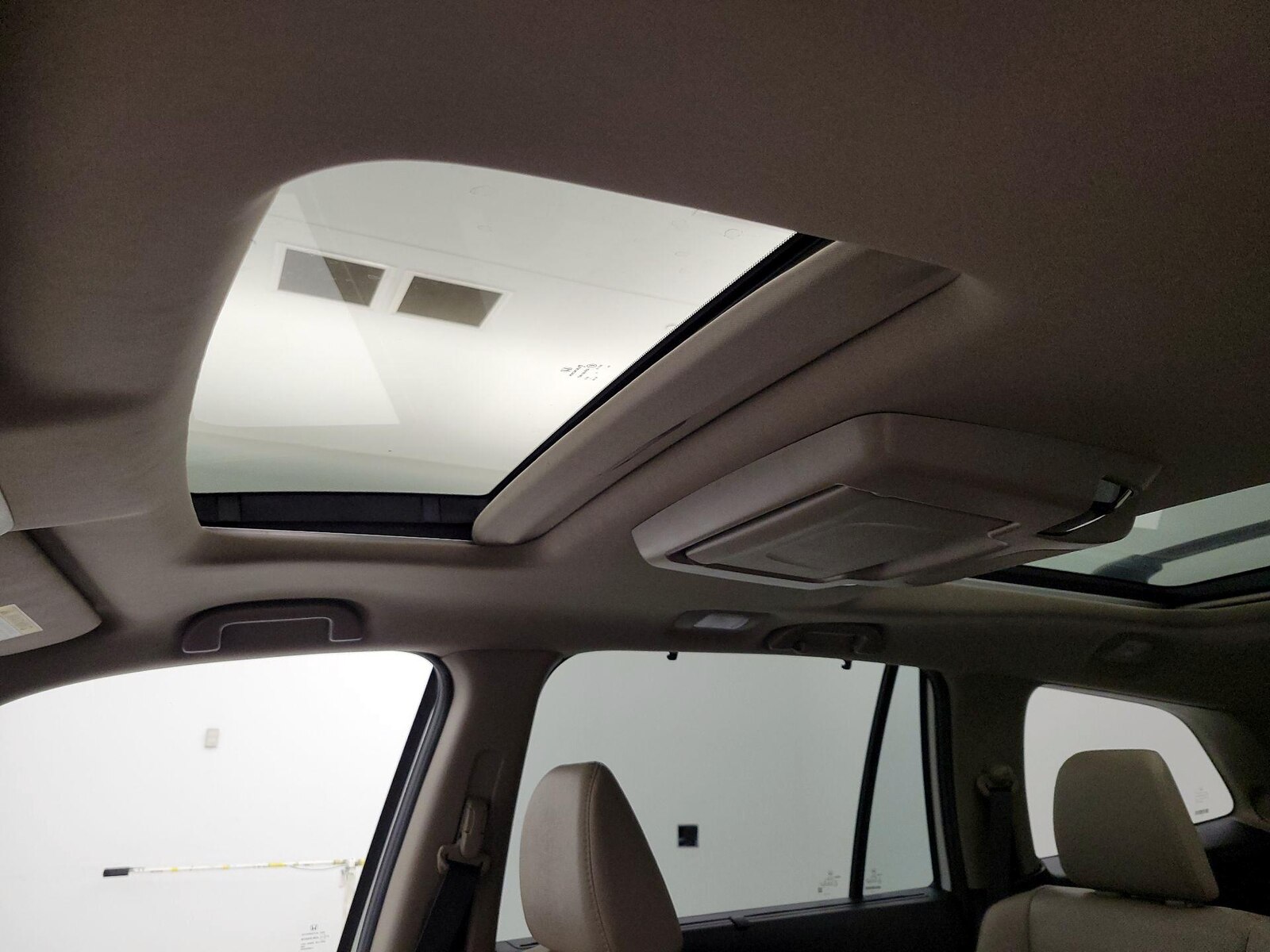 Sunroof(s) & Skylight(s)