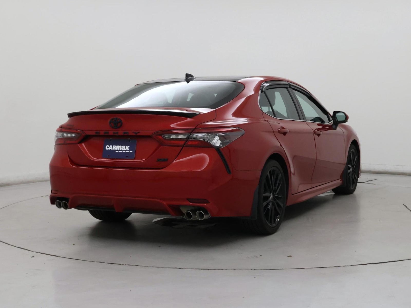 2022 Toyota Camry XSE - Photo 9