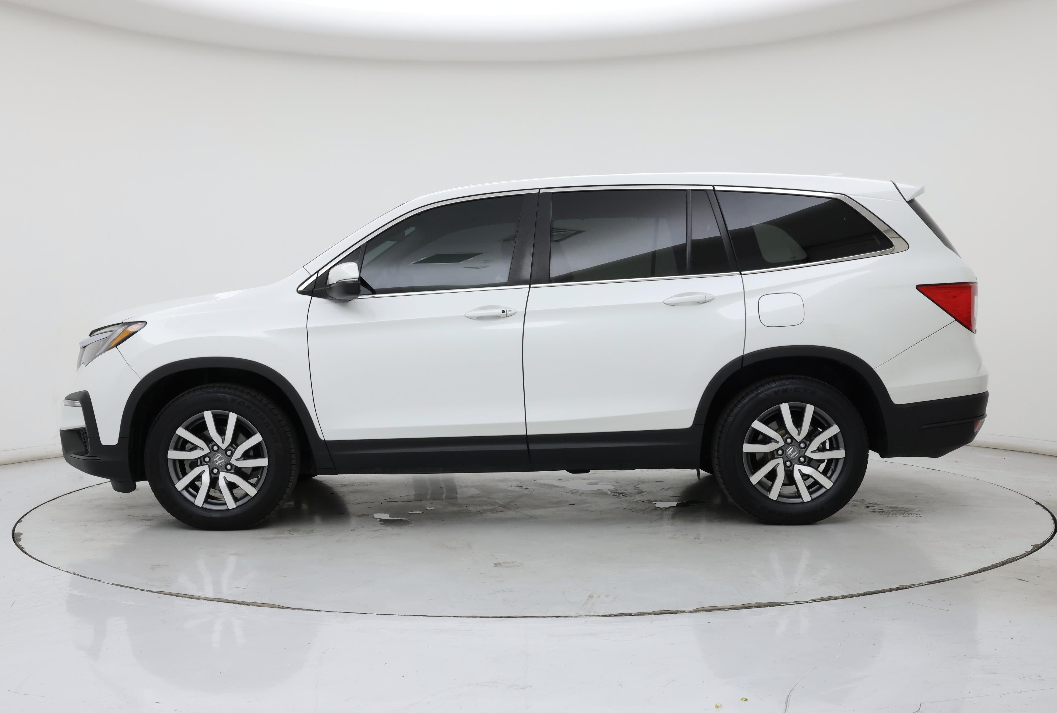Thumbnail: 2020 Honda Pilot - 3