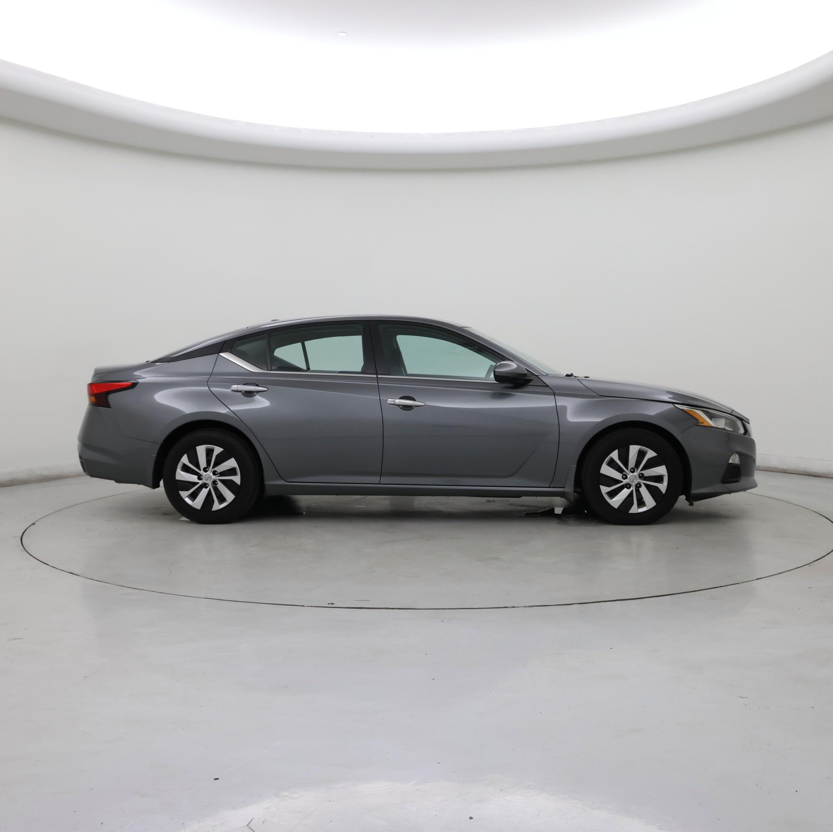 Thumbnail: 2019 Nissan Altima - 7