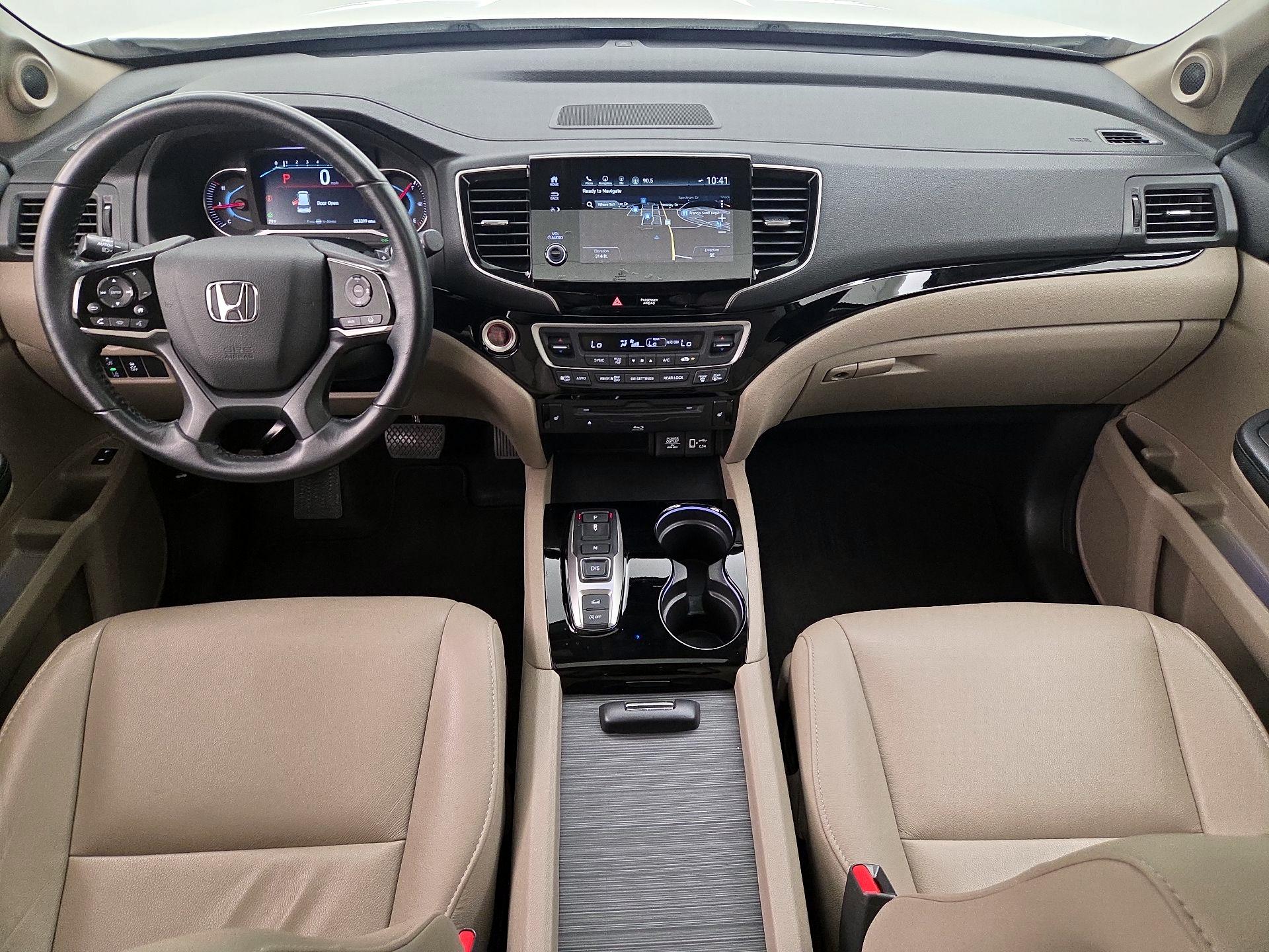 Thumbnail: 2019 Honda Pilot - 9
