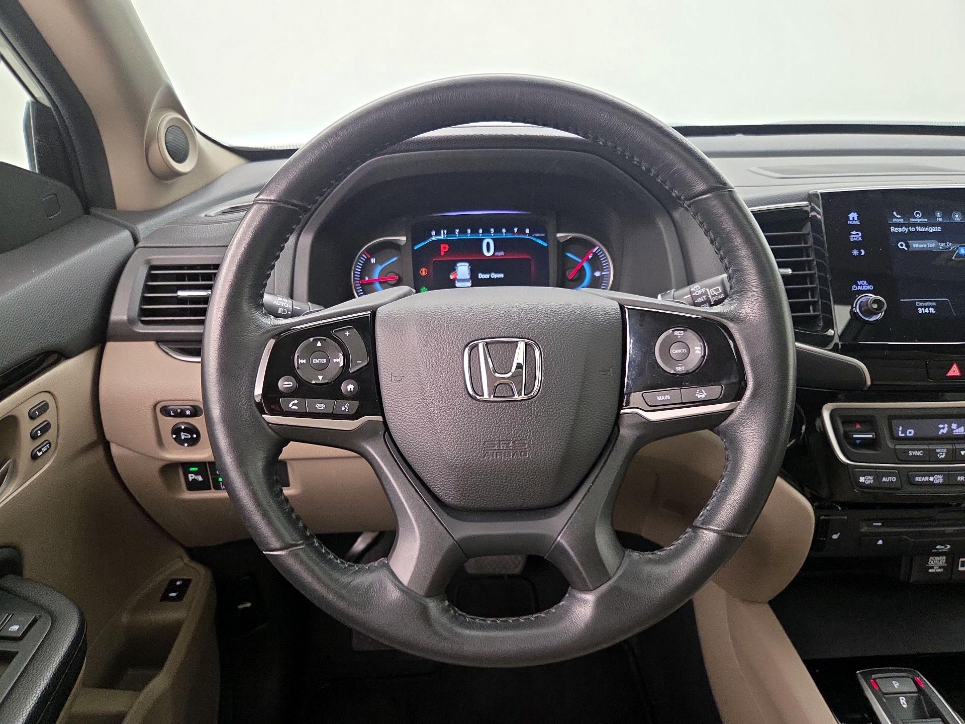 Thumbnail: 2019 Honda Pilot - 10