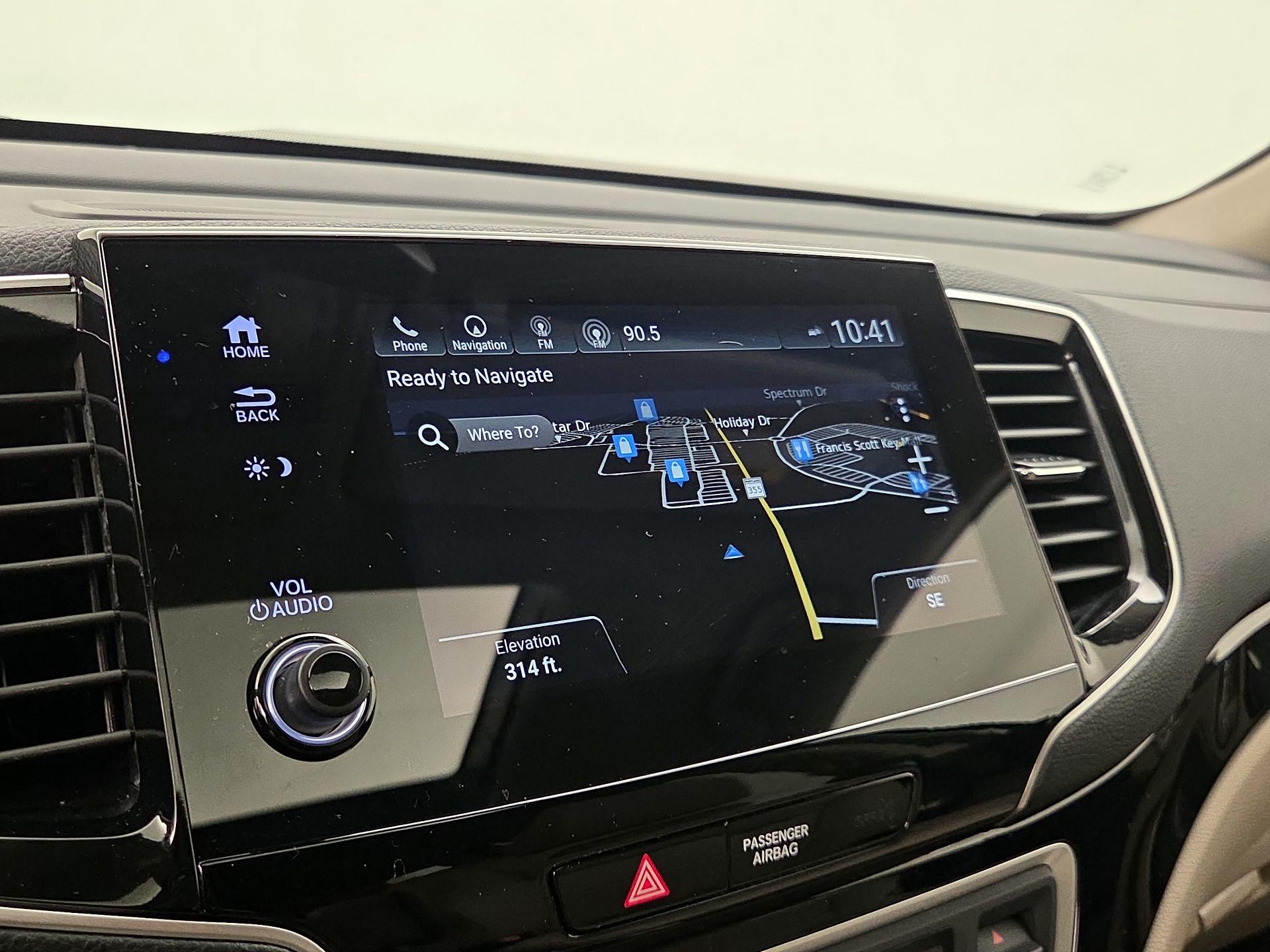Thumbnail: 2019 Honda Pilot - 14