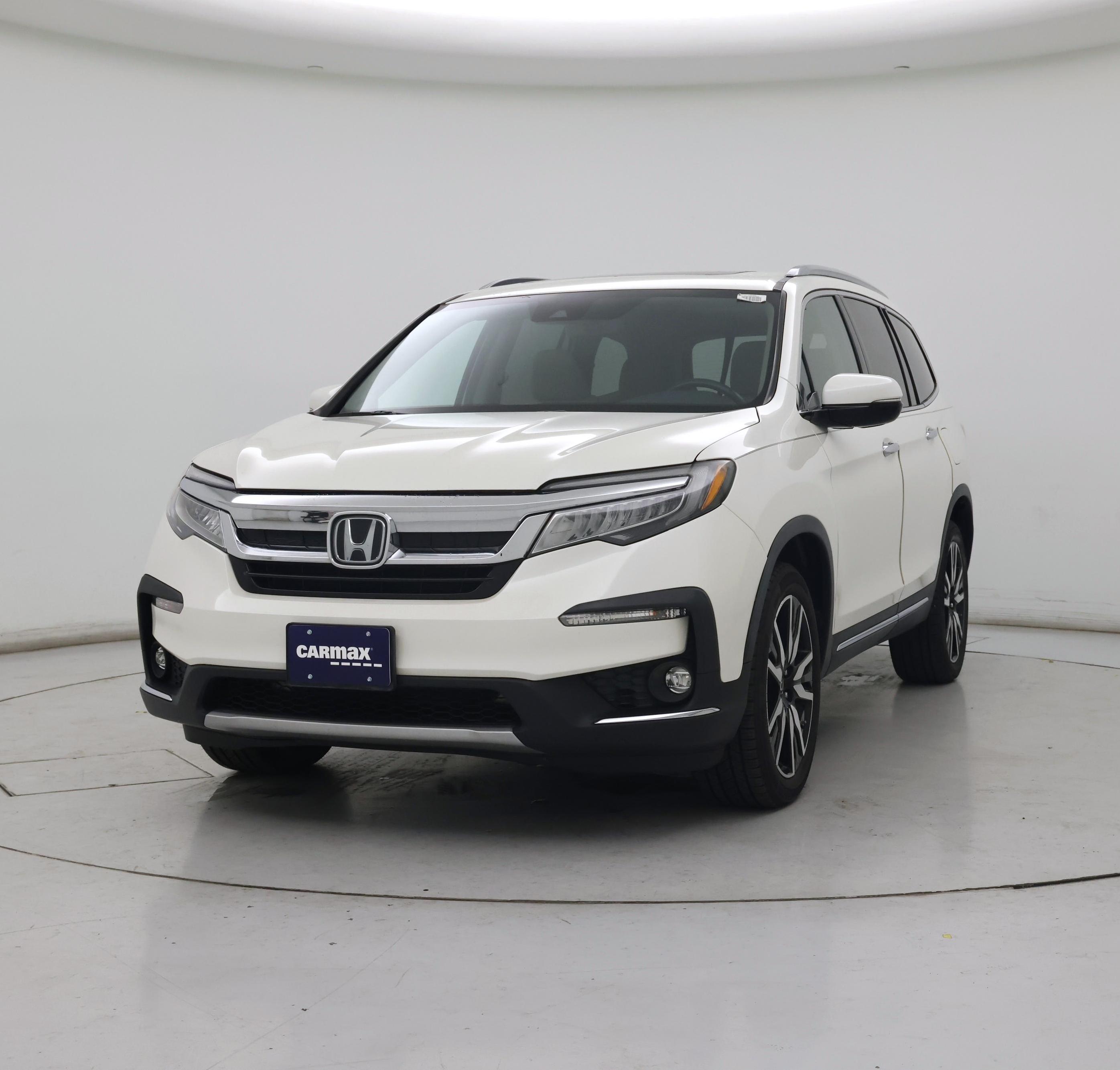 Thumbnail: 2019 Honda Pilot - 4