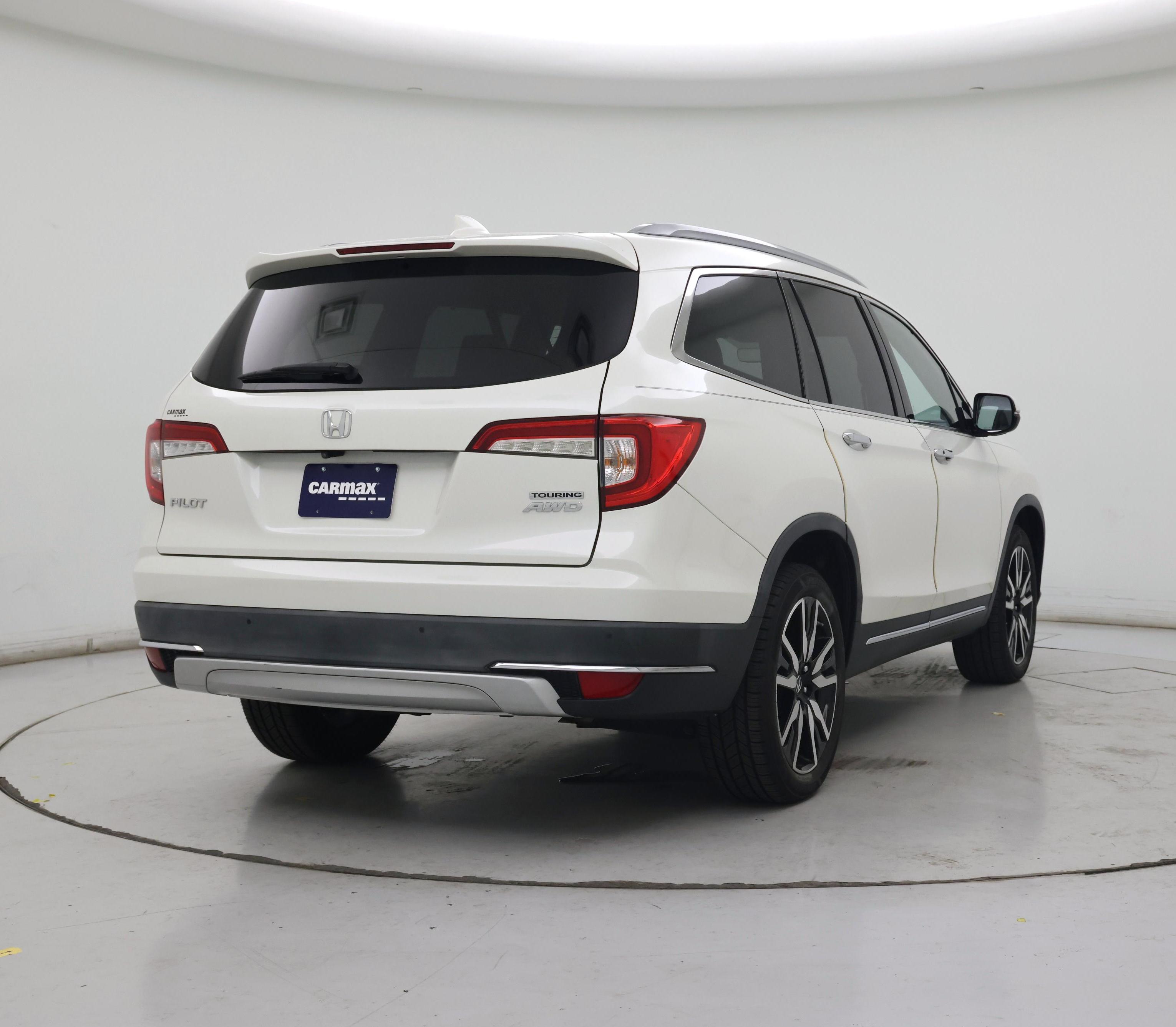 Thumbnail: 2019 Honda Pilot - 8