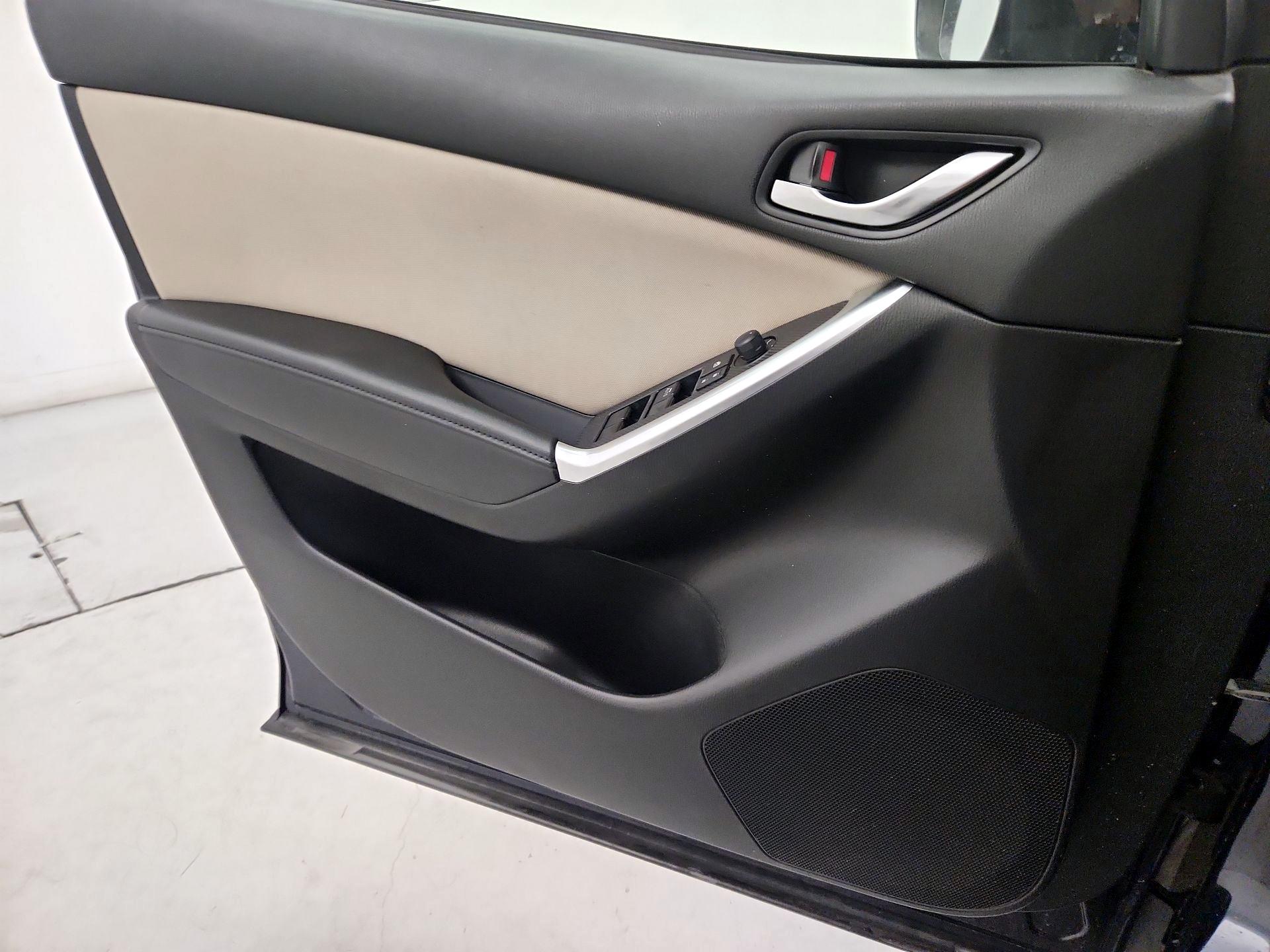 Thumbnail: 2016 Mazda CX-5 - 12