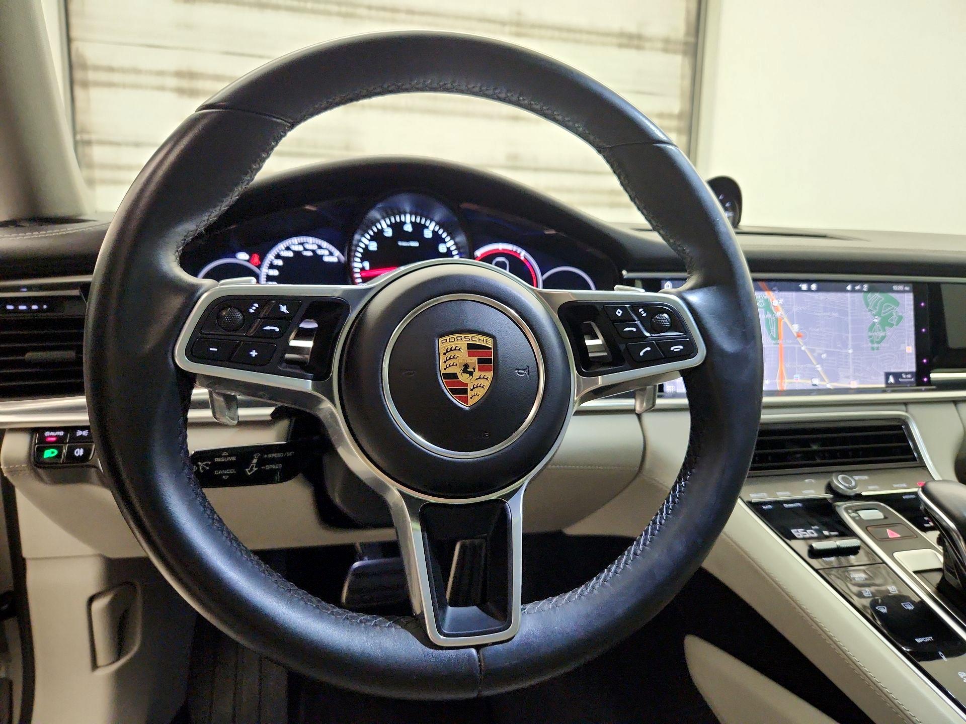 Thumbnail: 2018 Porsche Panamera - 10